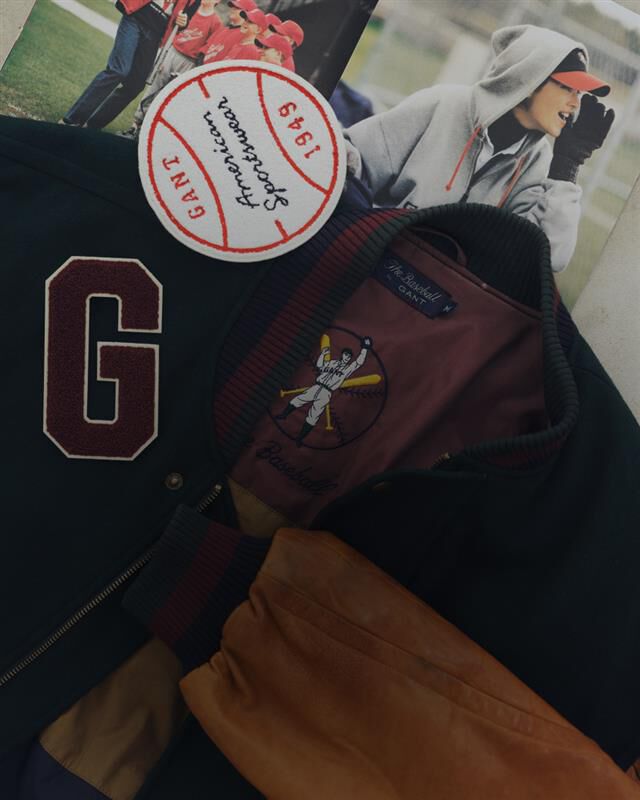 Man and Woman sitting on steps