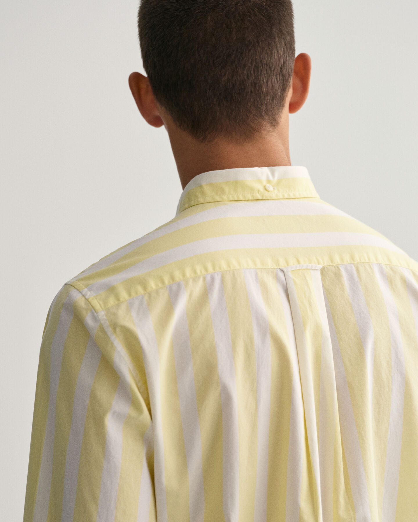 Regular fit tætvævet skjorte med brede striber