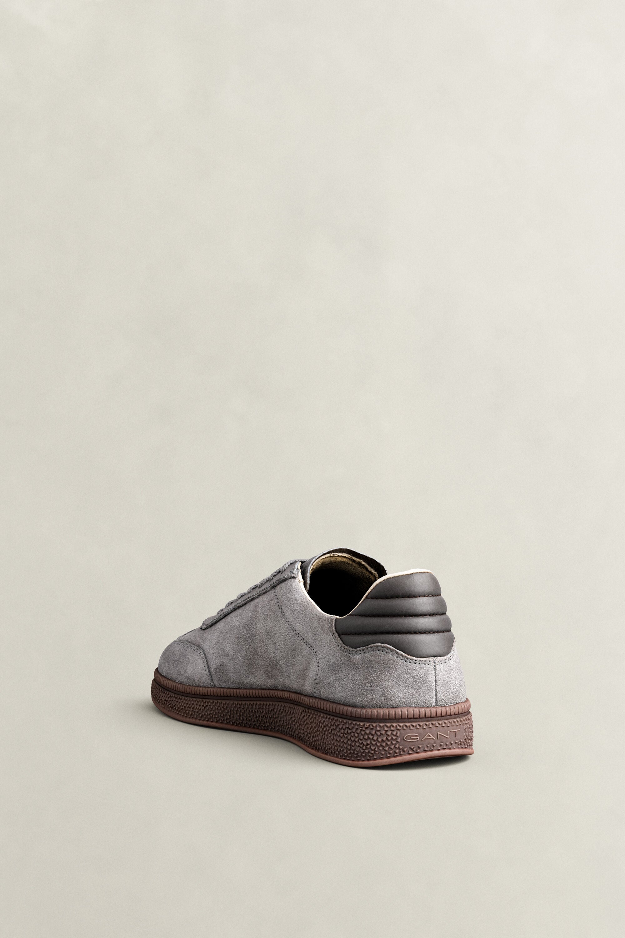 Cuzmo sneakers i ruskind