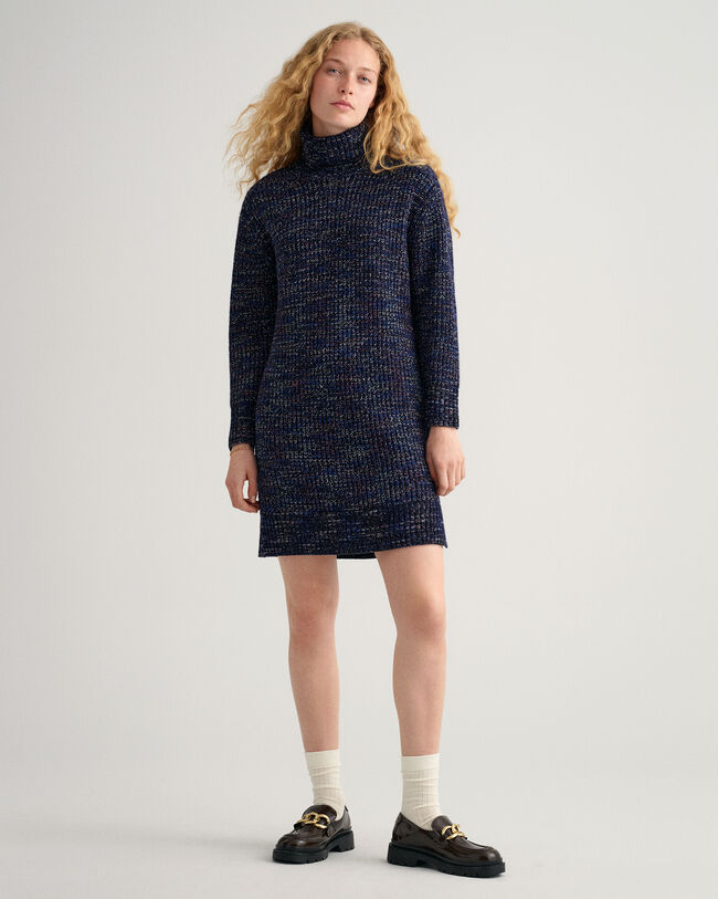 Flerfarvet kjole med rullekrave