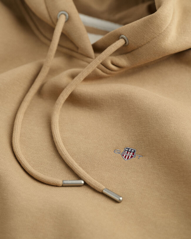 Shield h&aelig;ttetr&oslash;je