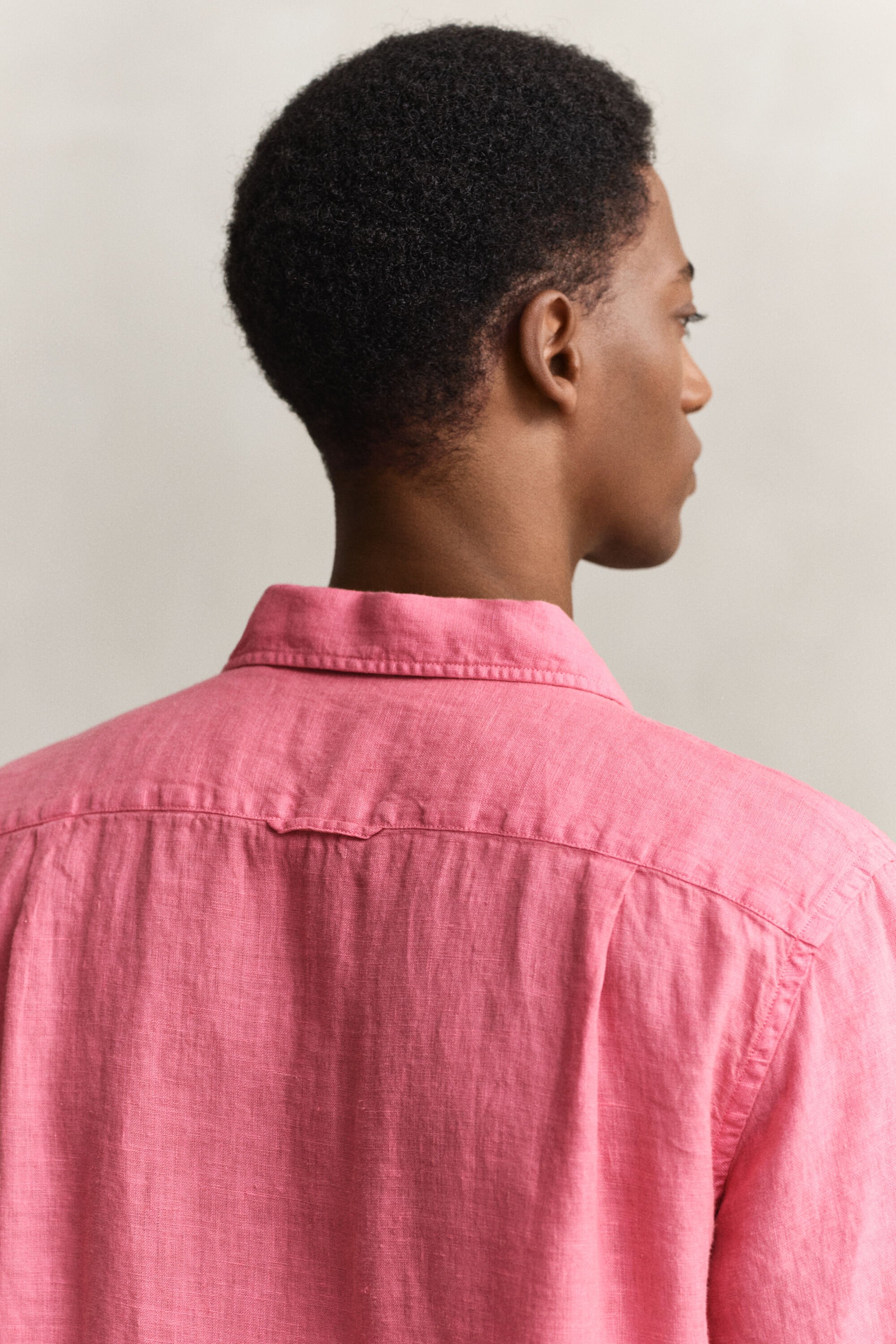 Kortærmet skjorte af hør