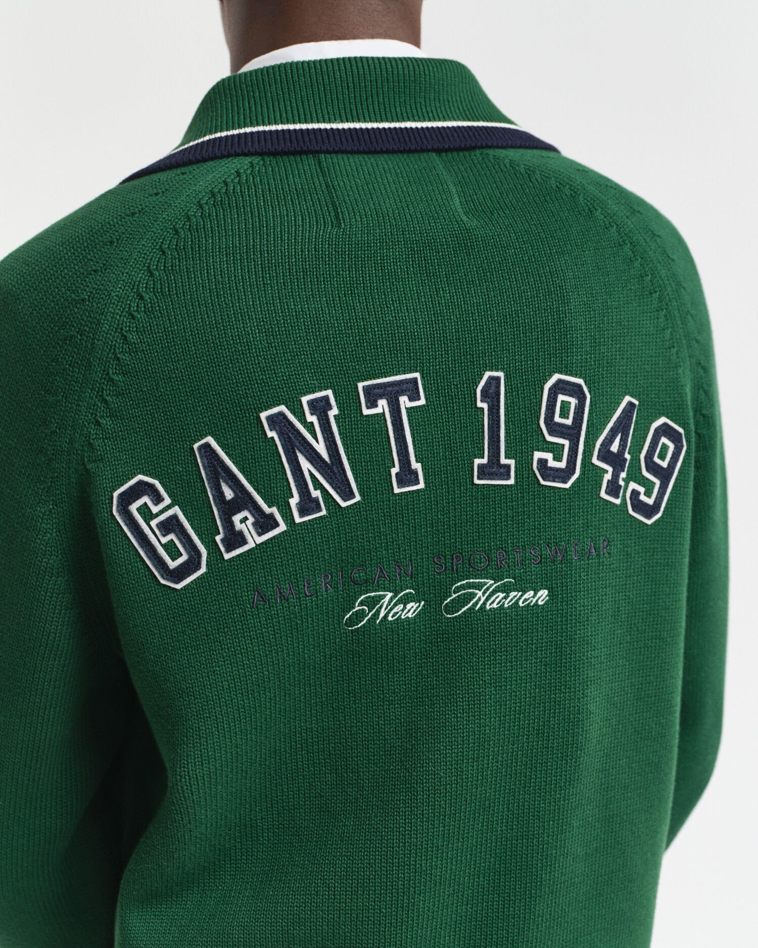 Cardigan med GANT 1949-grafik og lynlås