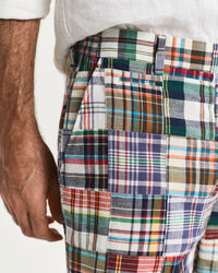 Regular fit shorts med patchwork
