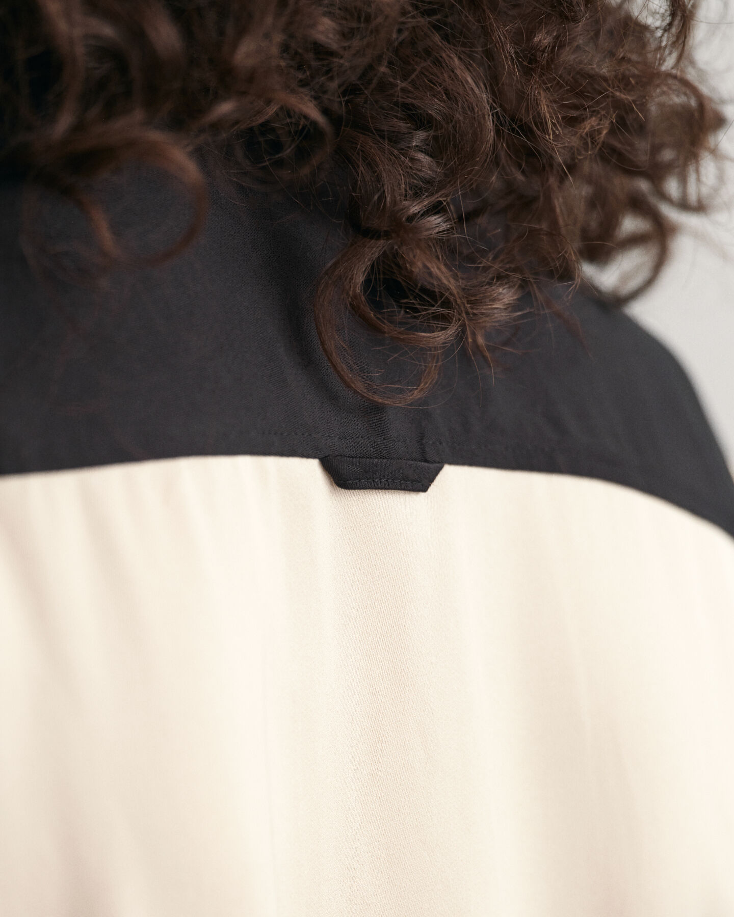 Skjortekjole med farveblokke