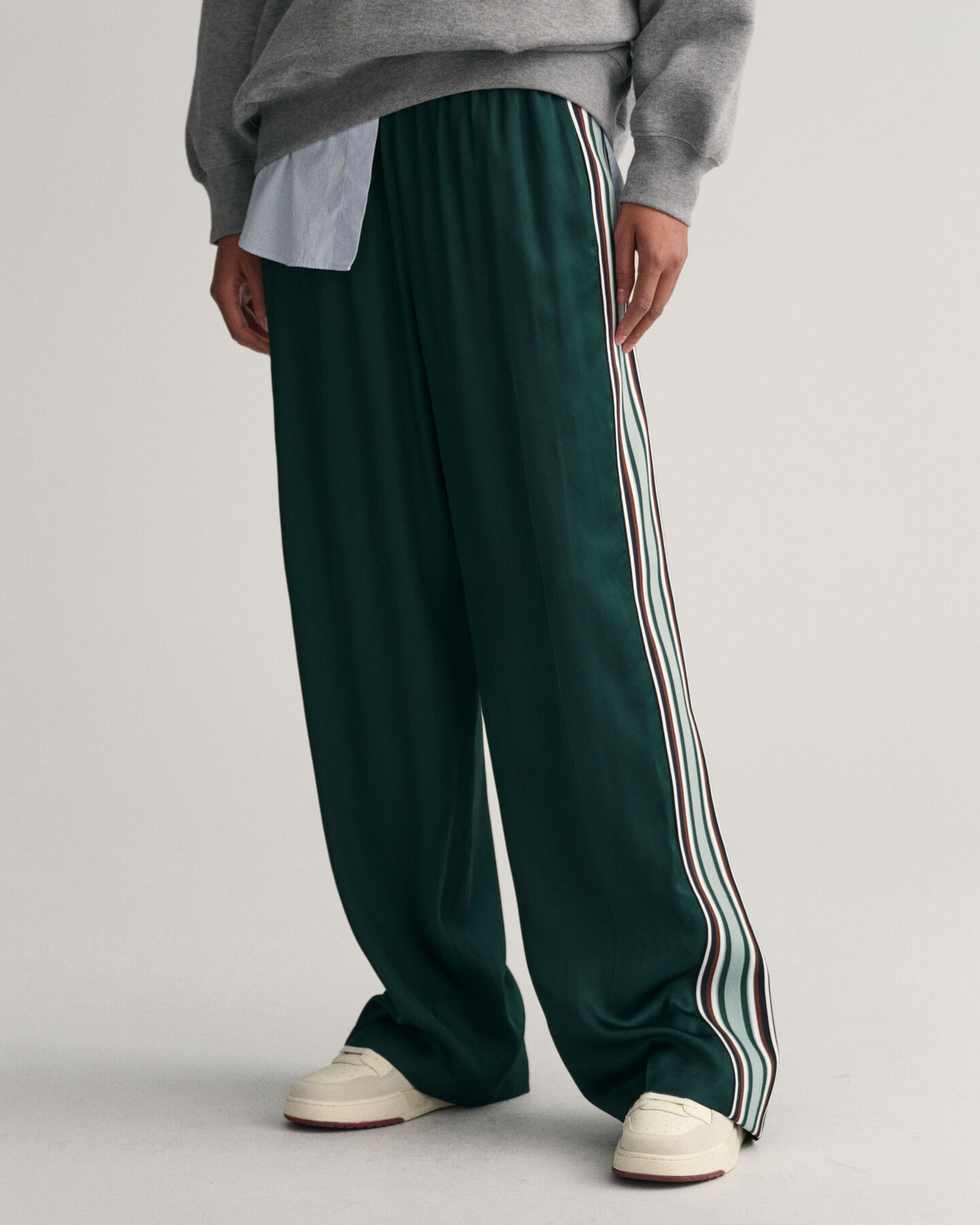 Relaxed fit stribede pull-on bukser