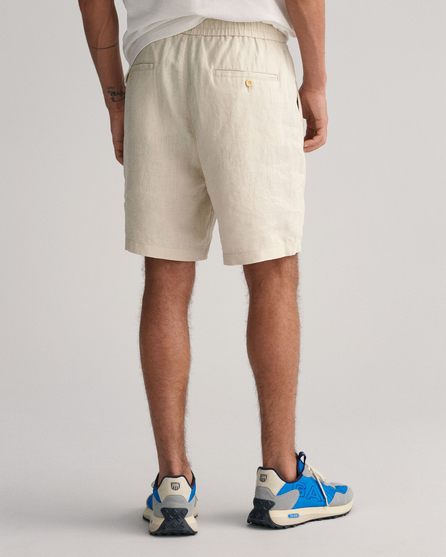 Shorts af hør med løbesnor