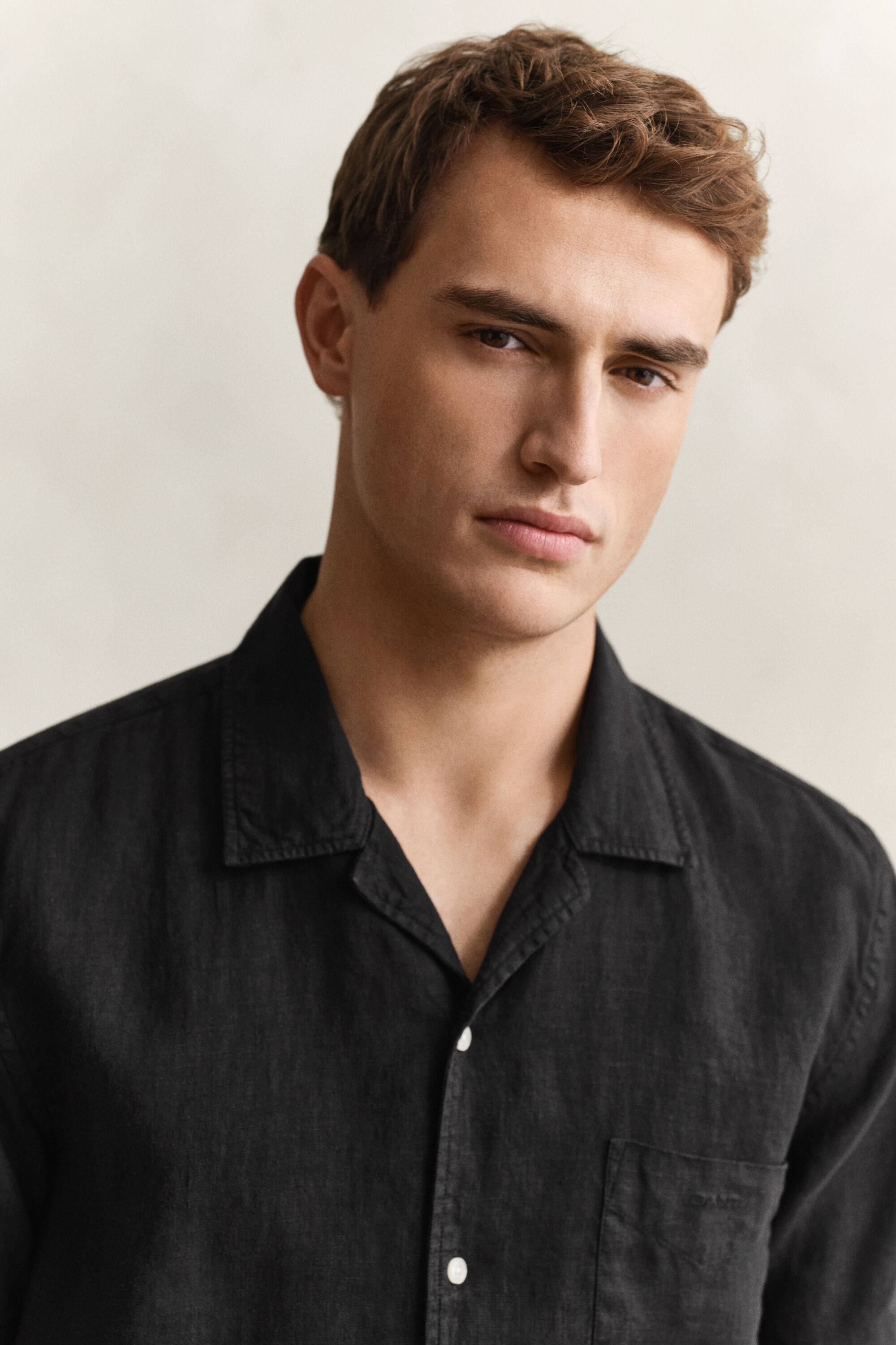 Kortærmet skjorte af hør