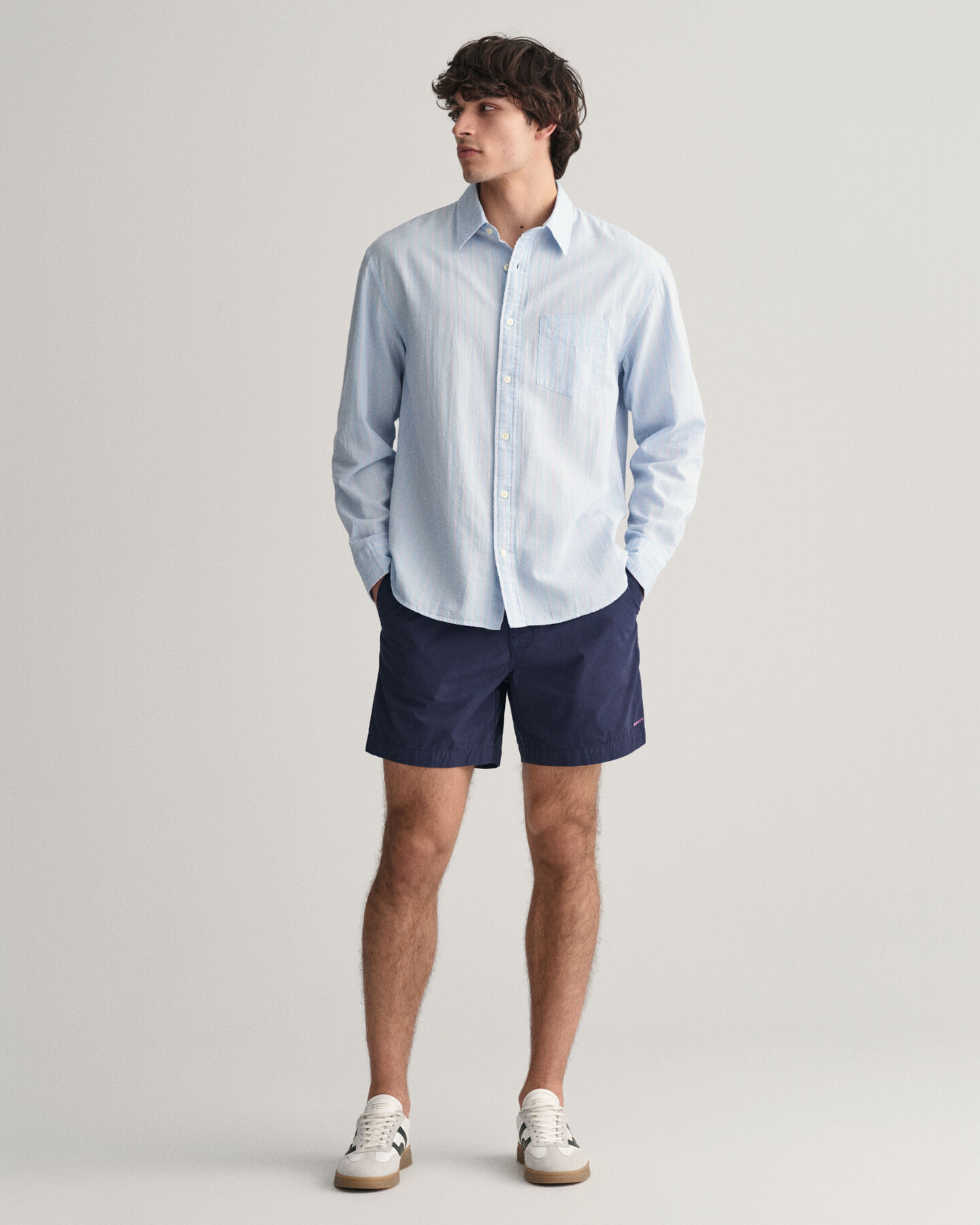 Bomuldsshorts med l&oslash;besnor