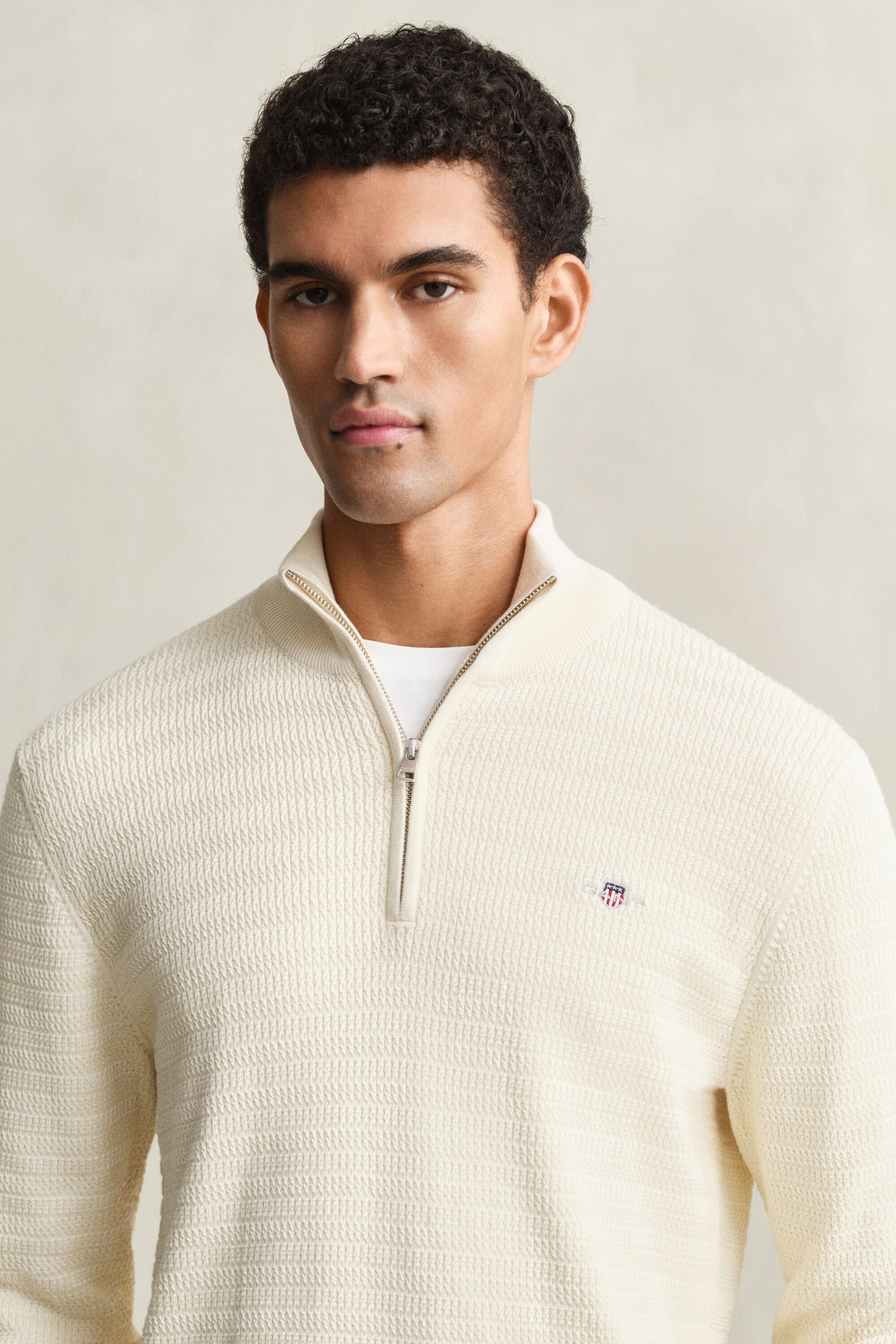 Mini kabelstrikket sweater med halv lynlås