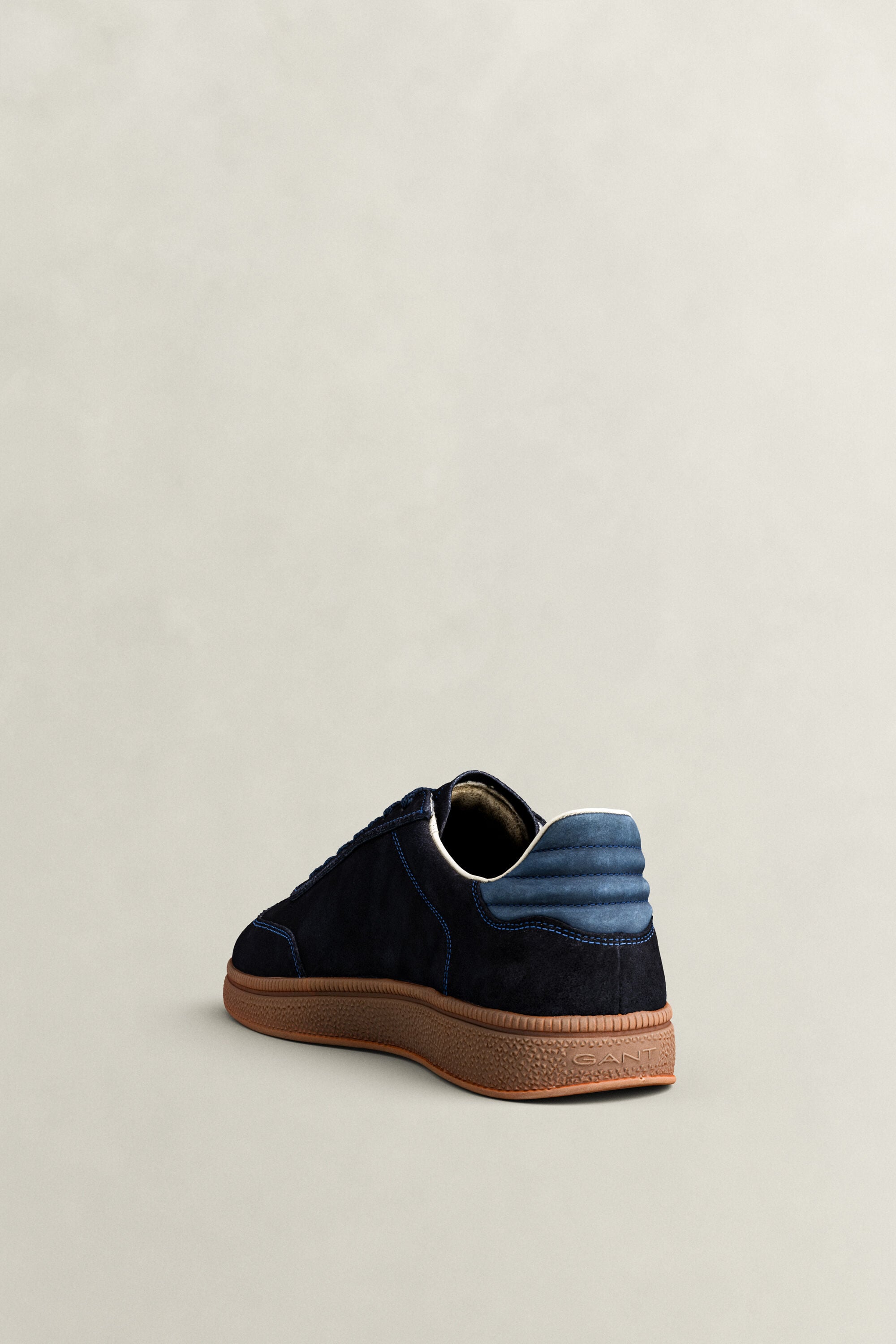 Cuzmo sneakers i ruskind