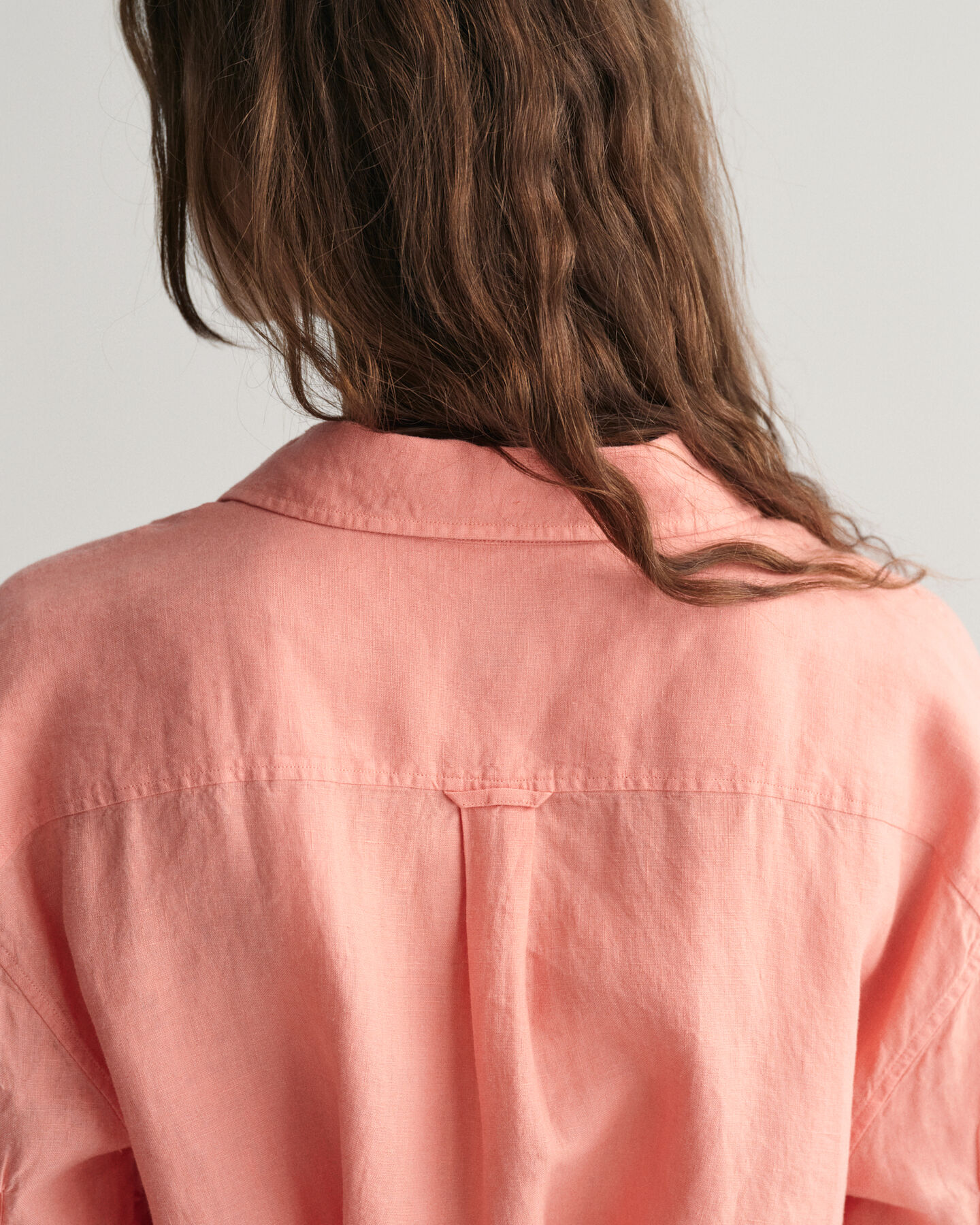 Skjortekjole af h&oslash;r med korte &aelig;rmer