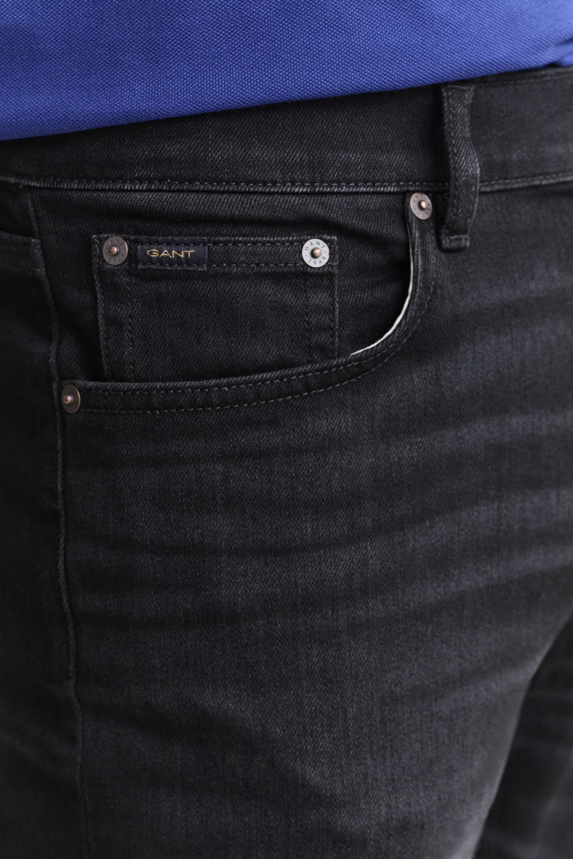 Slim fit jeans