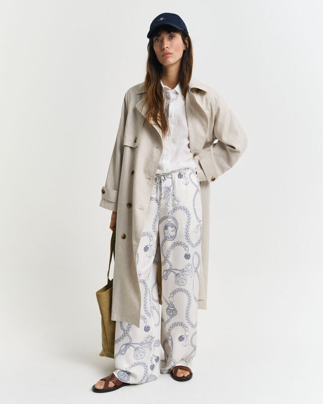 Relaxed fit bukser med l&oslash;besnor og sejlads-tryk