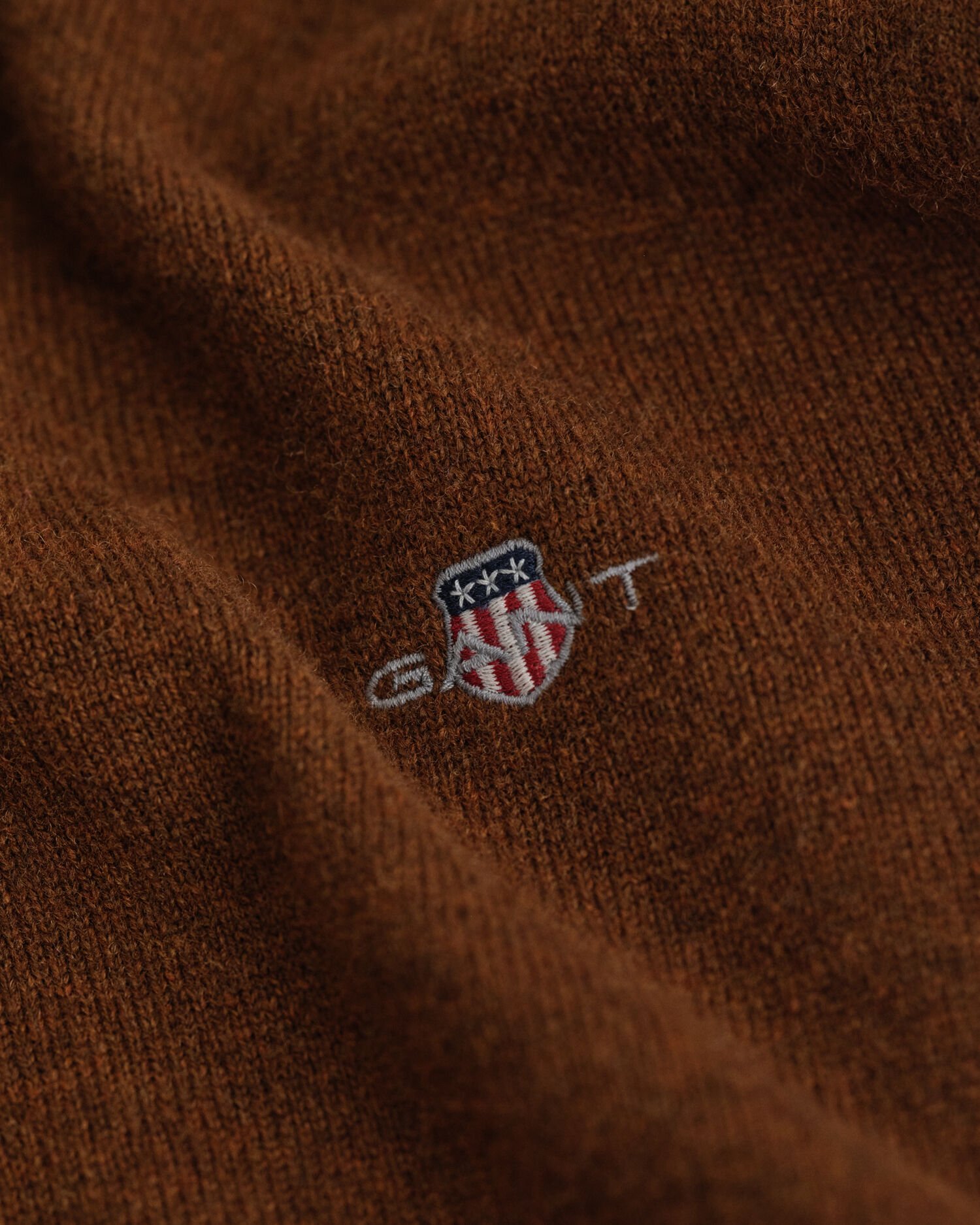 Sweater med V-hals af ekstra fin lammeuld