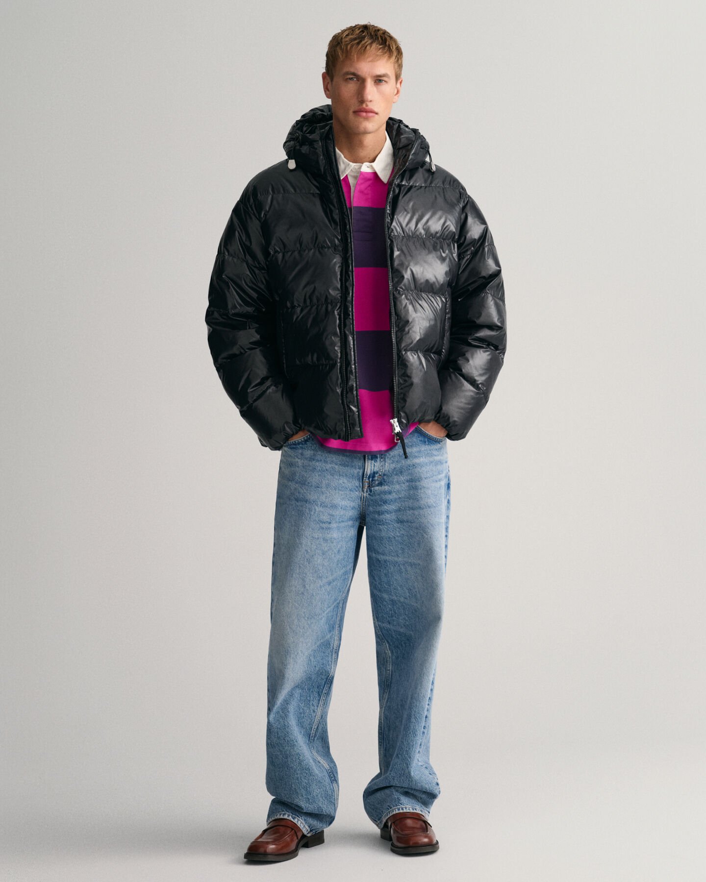 Skinnende pufferjakke med dun