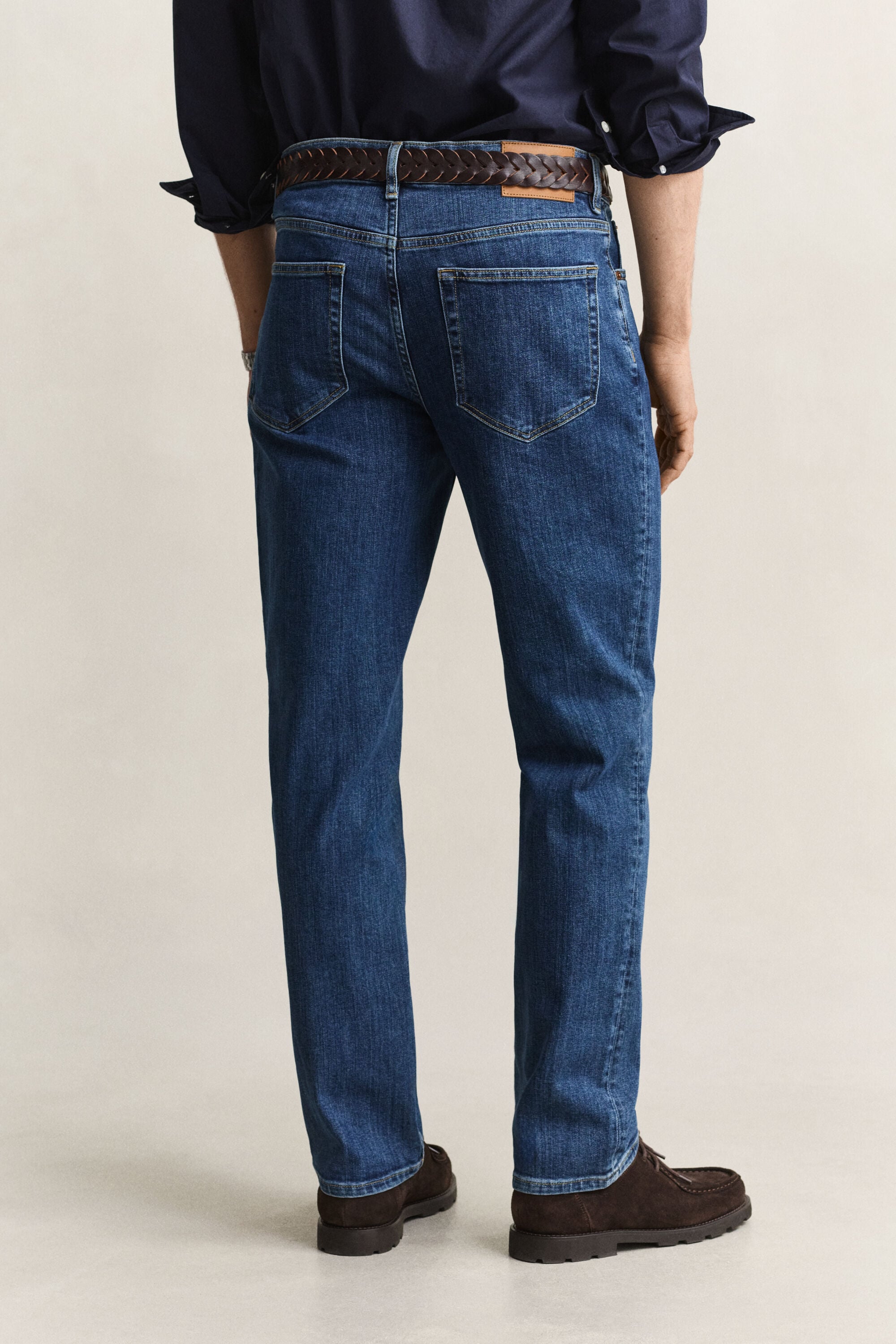 Regular fit jeans i let vask