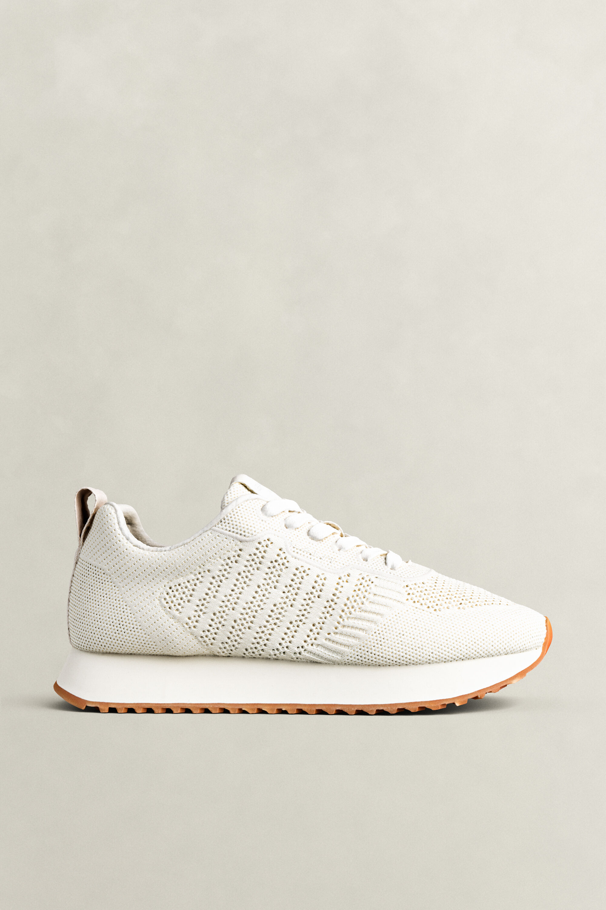 Bevinda sneakers med strik