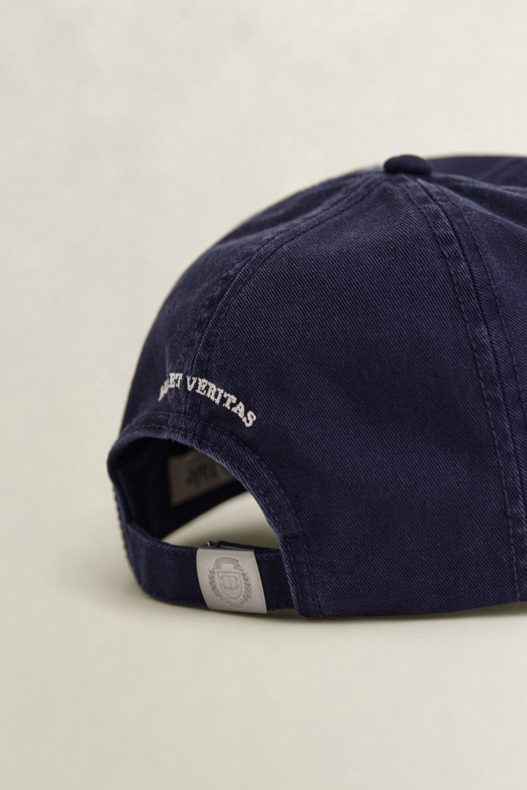 Gant x Yale cap i vasket bomuldstwill
