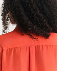 Relaxed fit habotai silkeskjorte