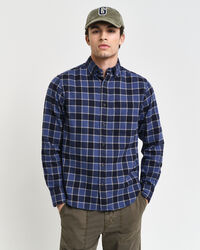 Regular fit ternet sildebensmønstret skjorte