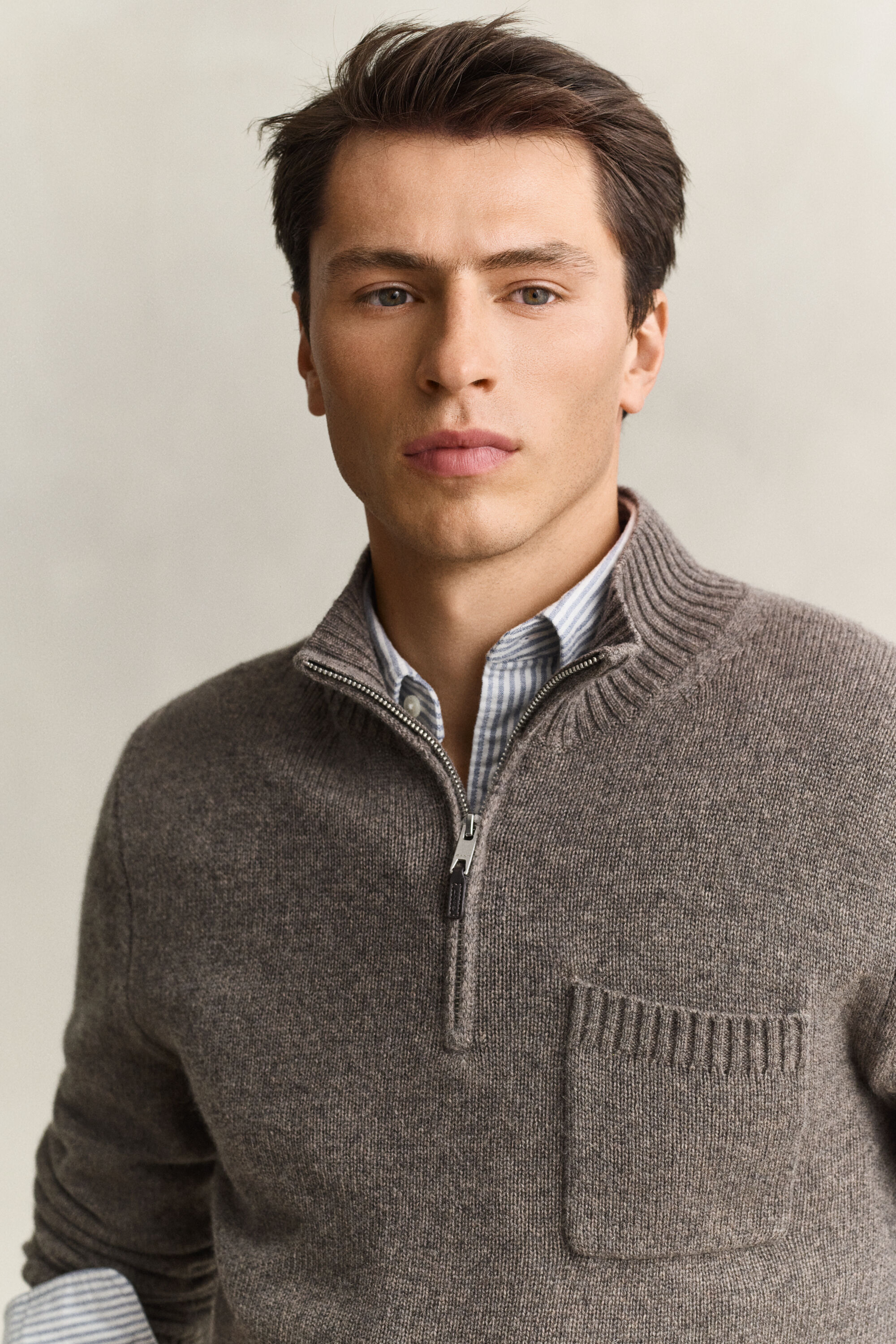 Kashmir sweater med halv lynlås