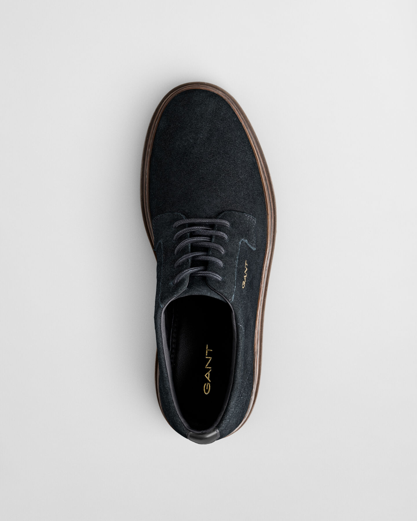 Kinzoon sko i ruskind med lave snørebånd