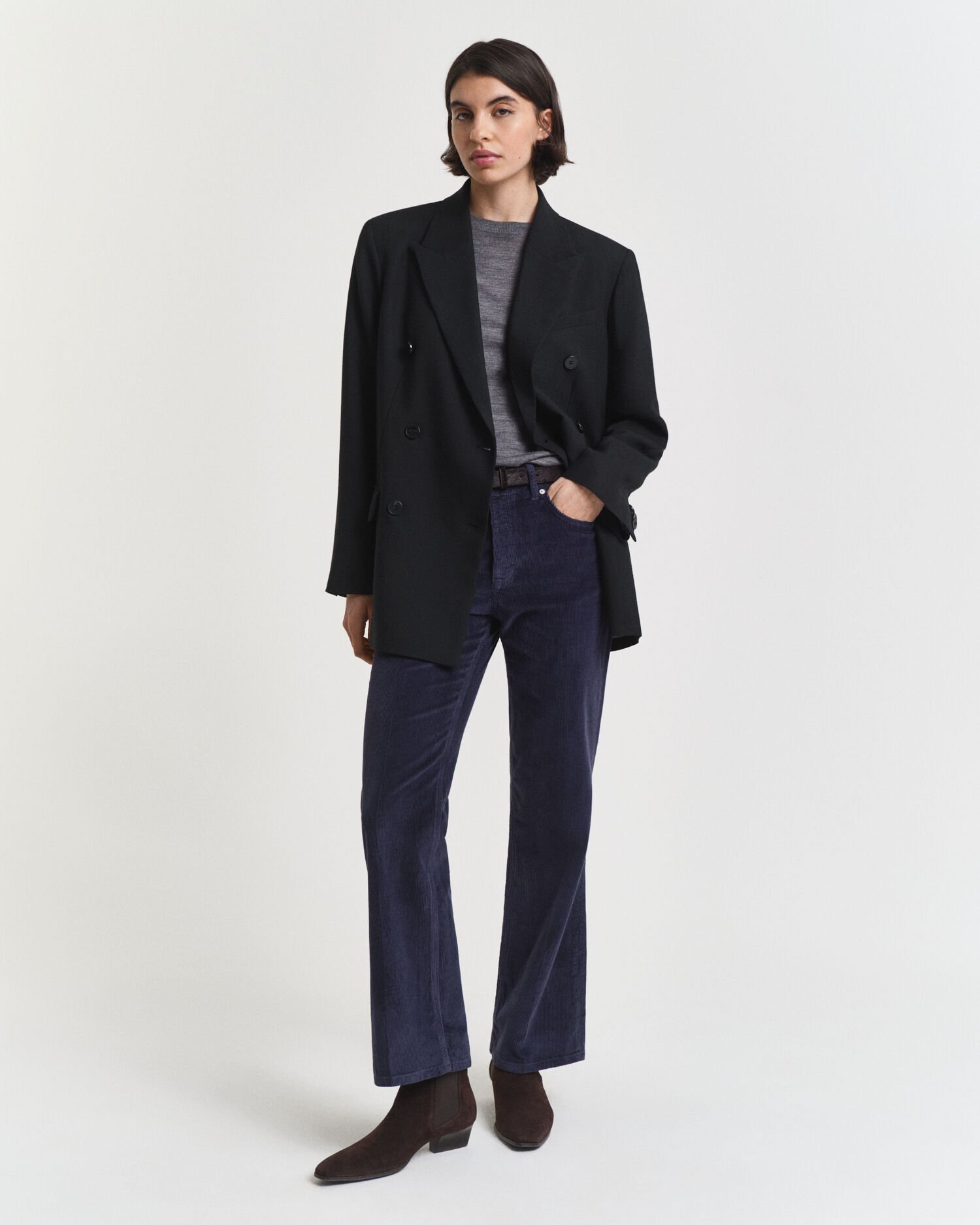 Jeans i jernbanefløjl med svaj