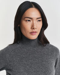 Strikket kjole af ekstra fin lammeuld