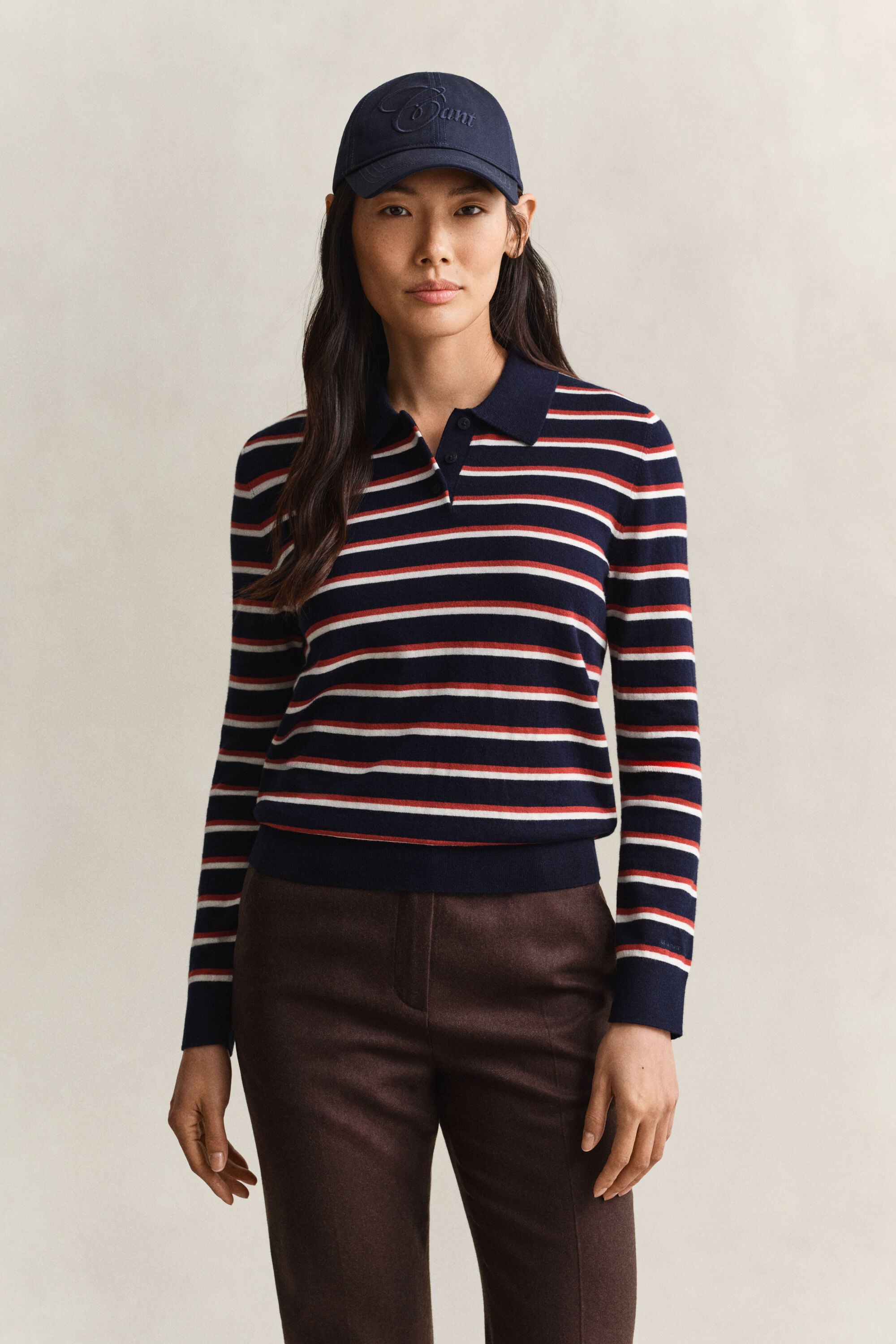 Fin strikket sweater med striber