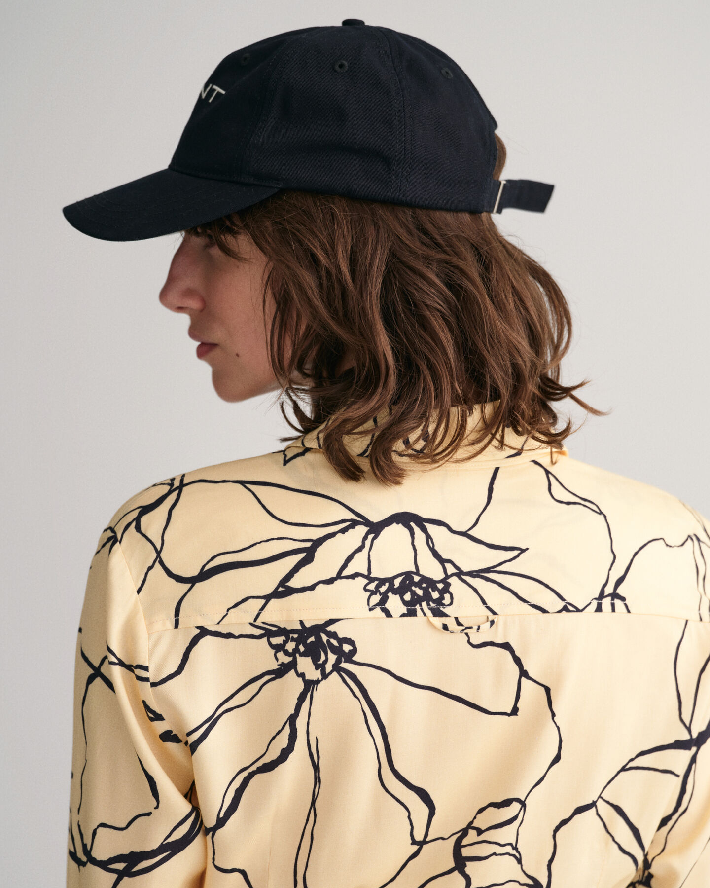 Skjortekjole med Line Drawing