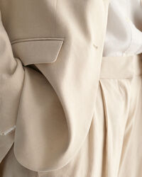 Regular fit hørblazer med stræk