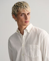 Relaxed fit skjorte med tekstureret v&aelig;vning