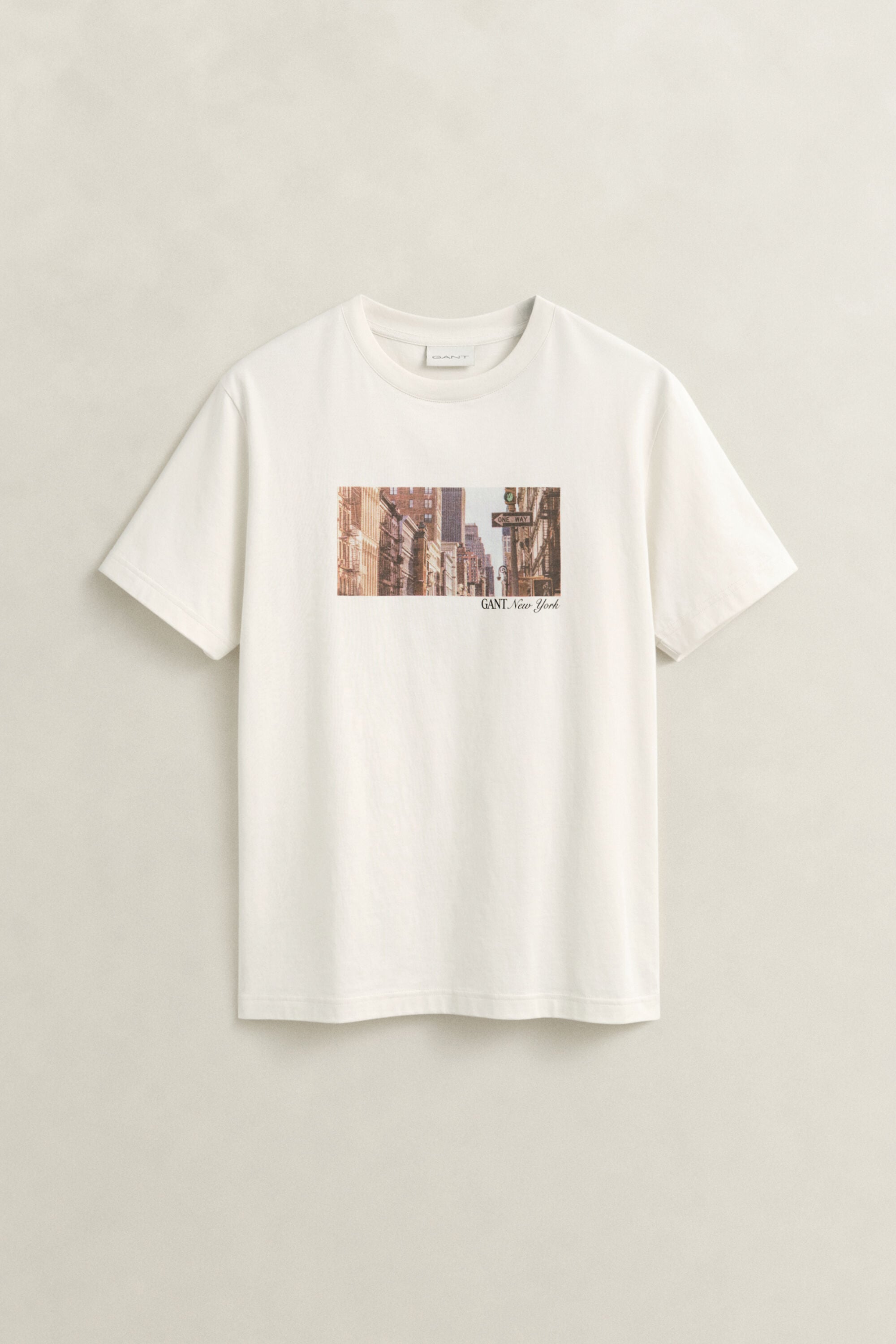 Seasonal Graphic T-shirt