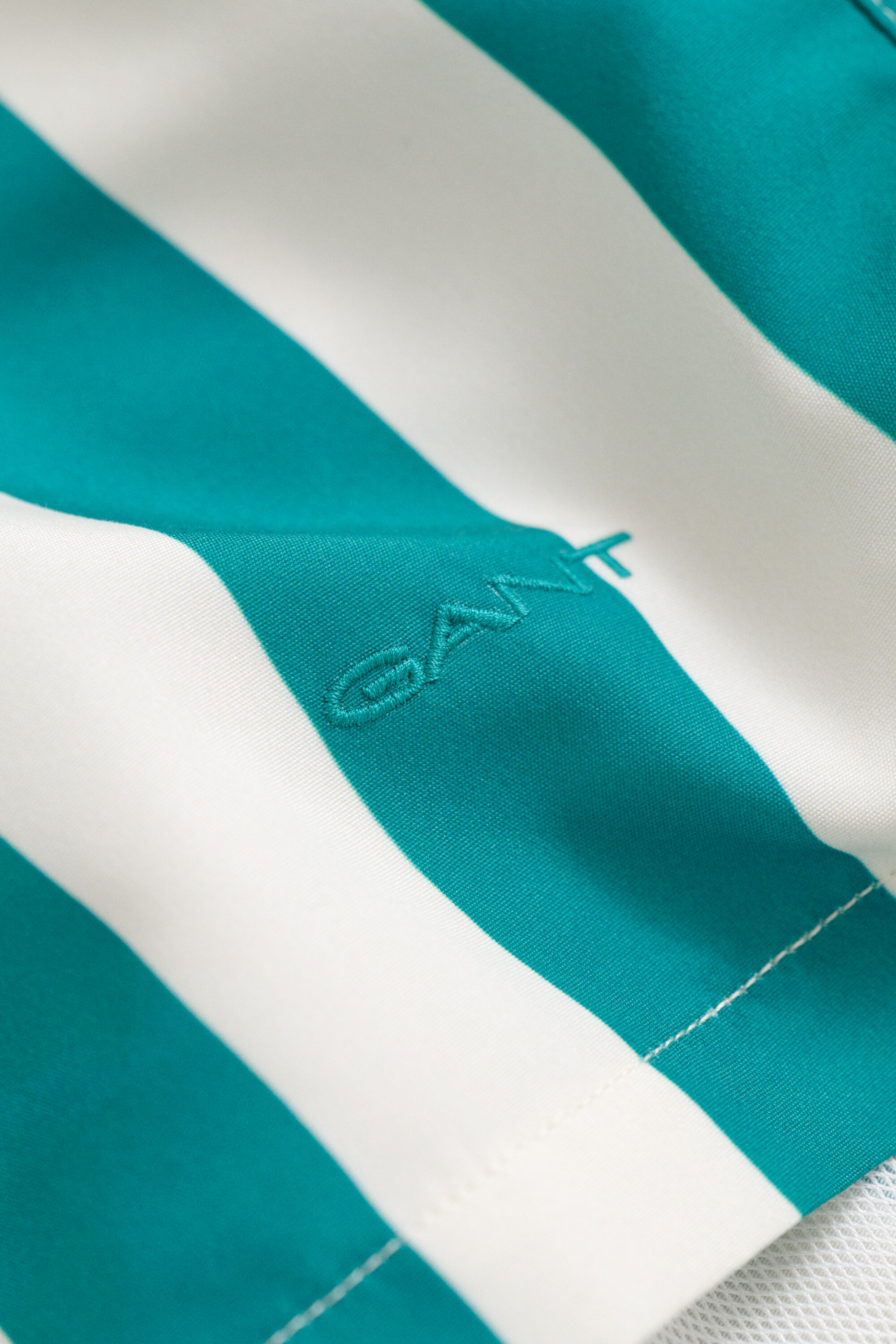 Blokstribede badeshorts