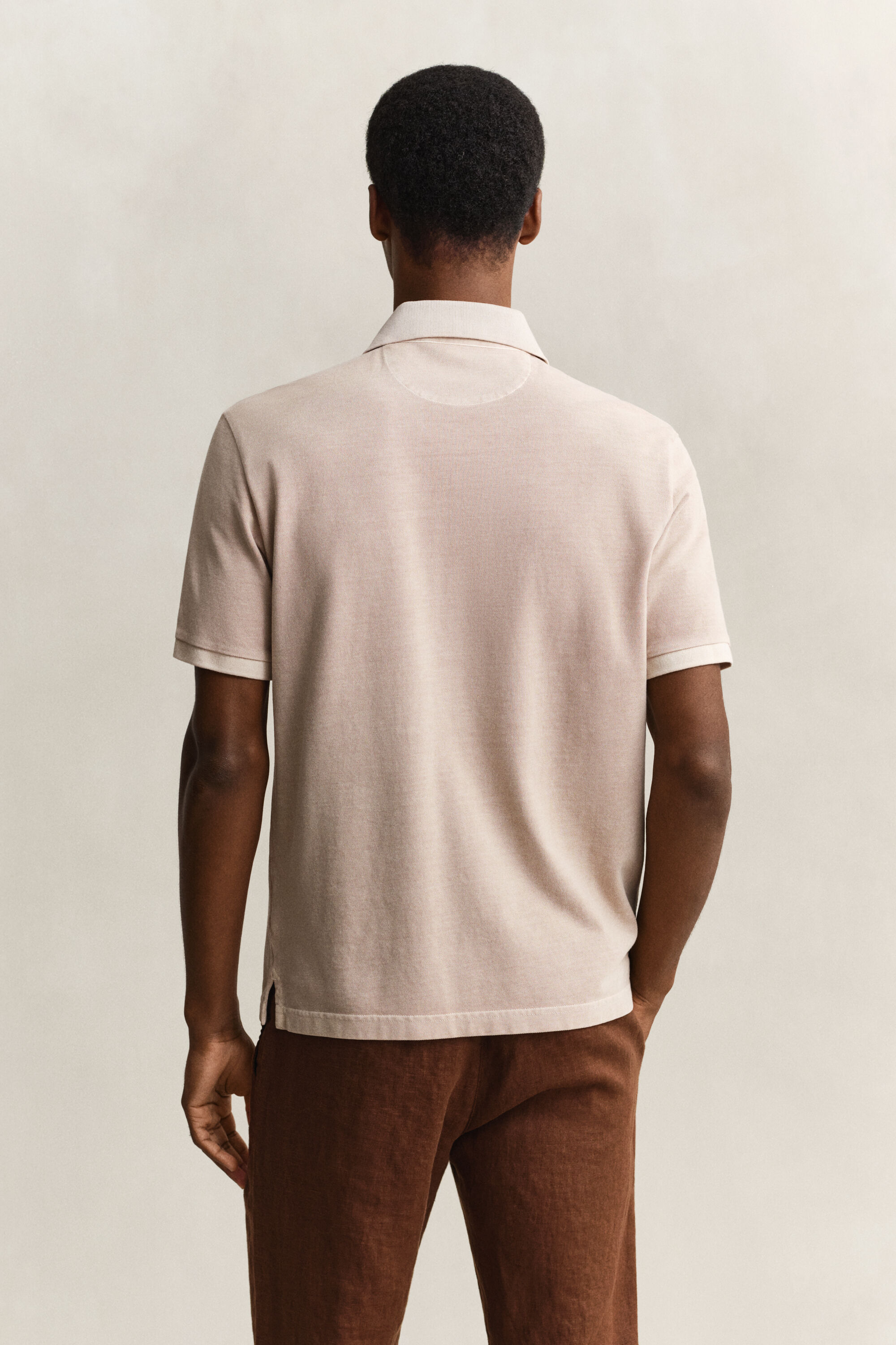 Sunfaded poloskjorte