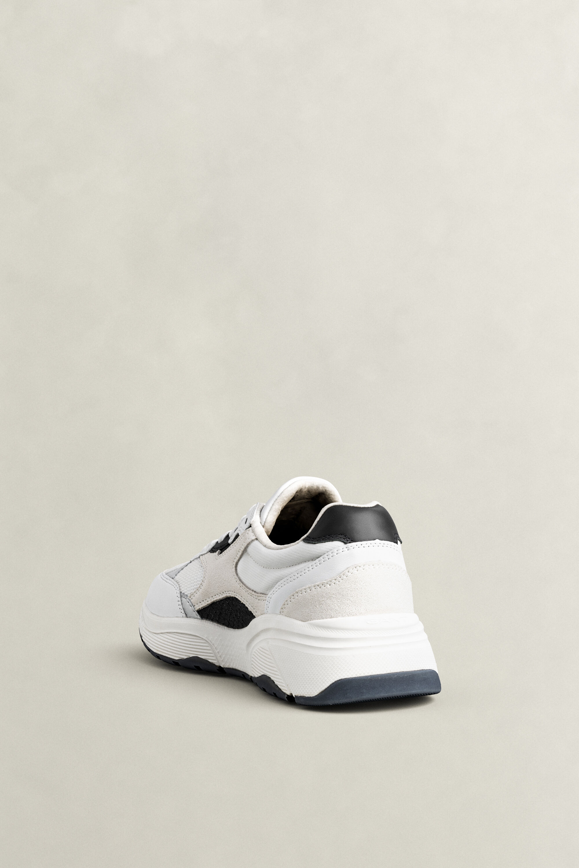 Newile sneakers i læder og nylon