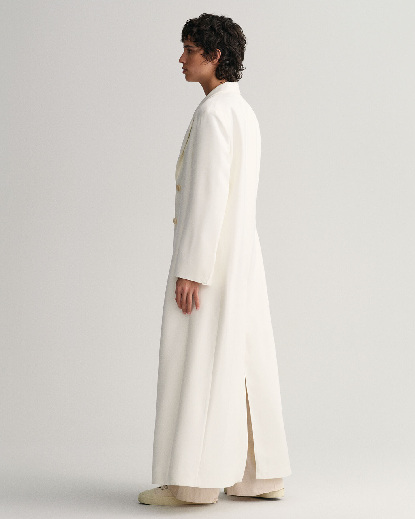 Fluid frakke i fuld længde