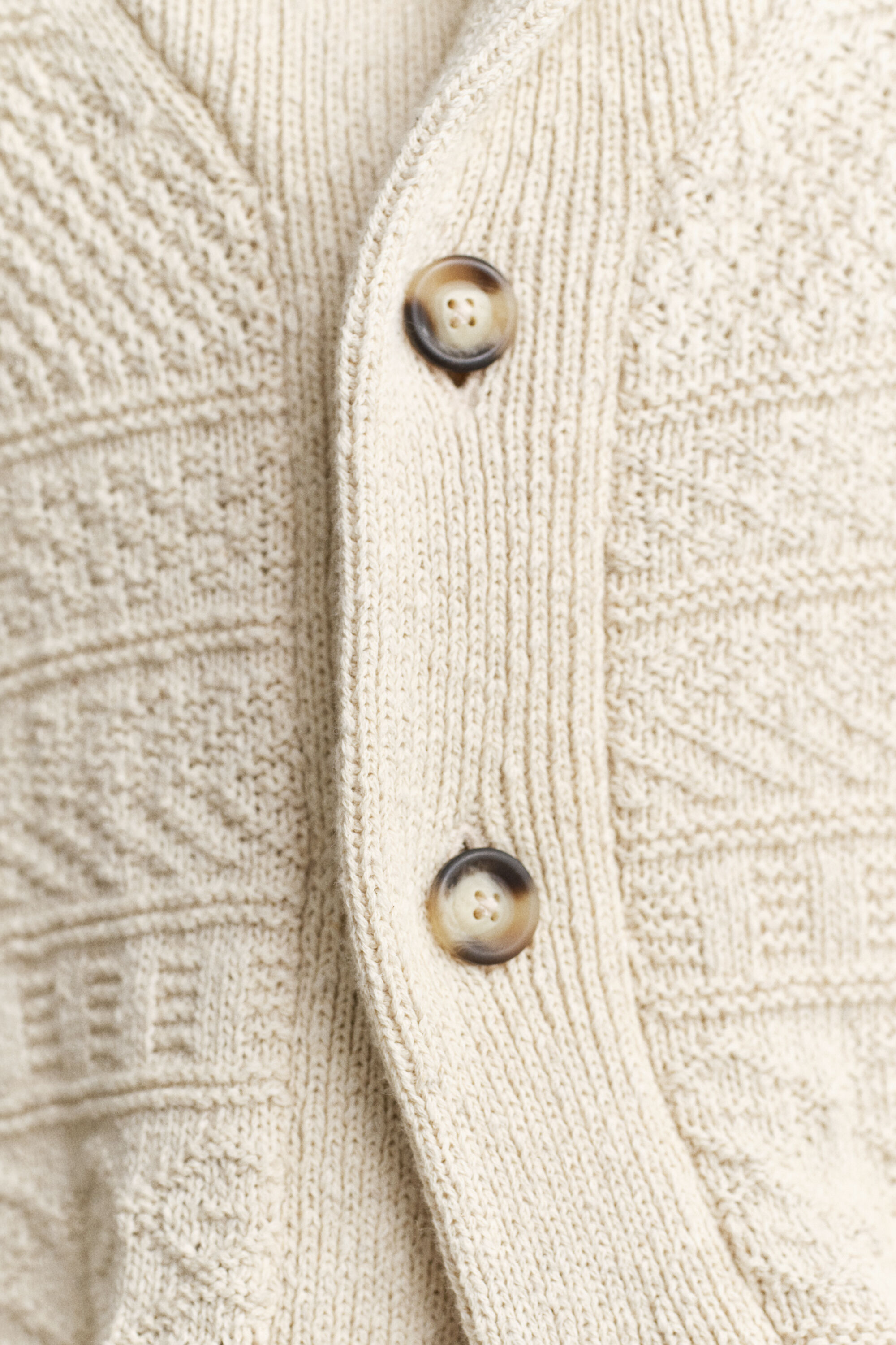 Tekstureret cardigan i bomuldsblanding
