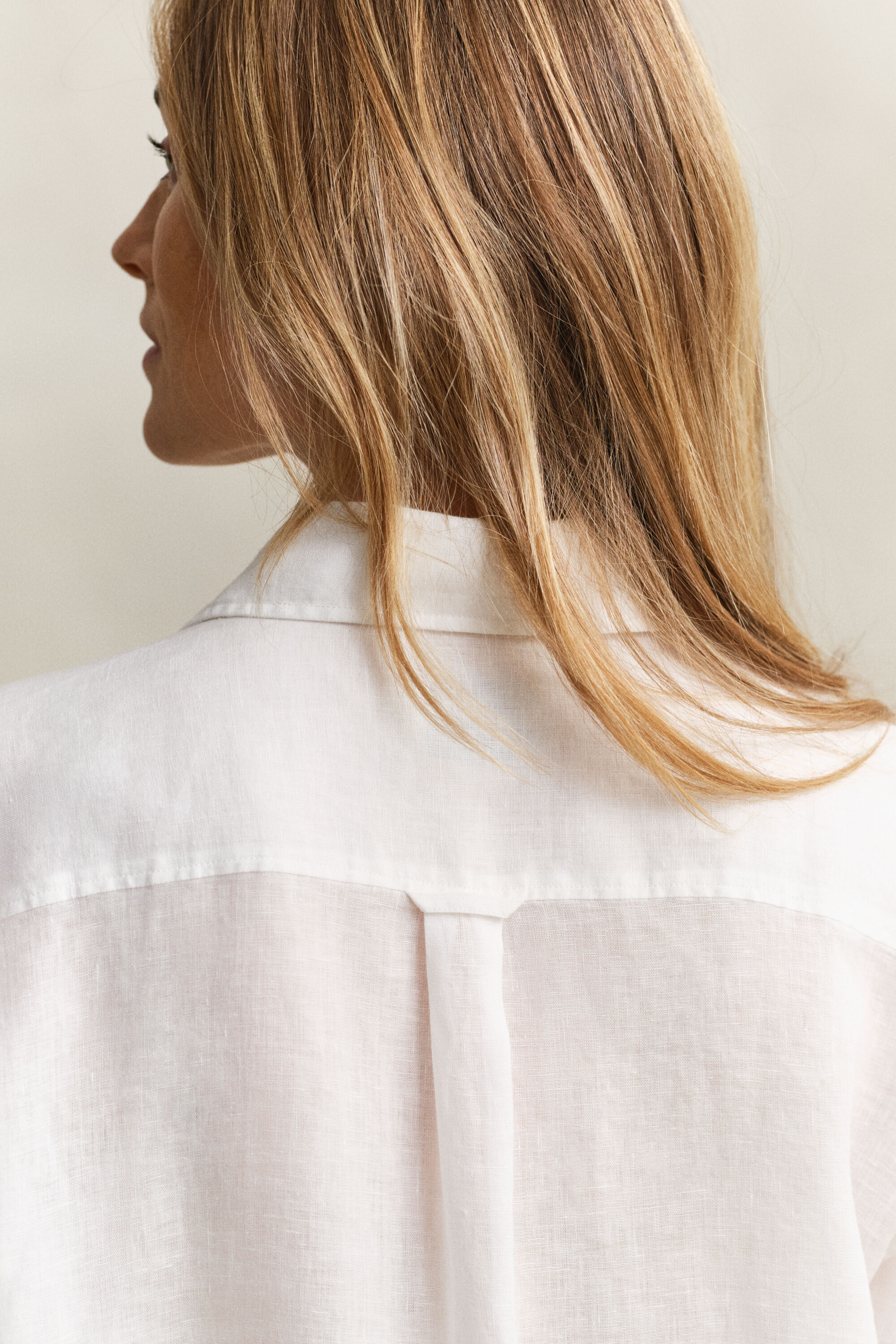 Relaxed fit hørskjorte