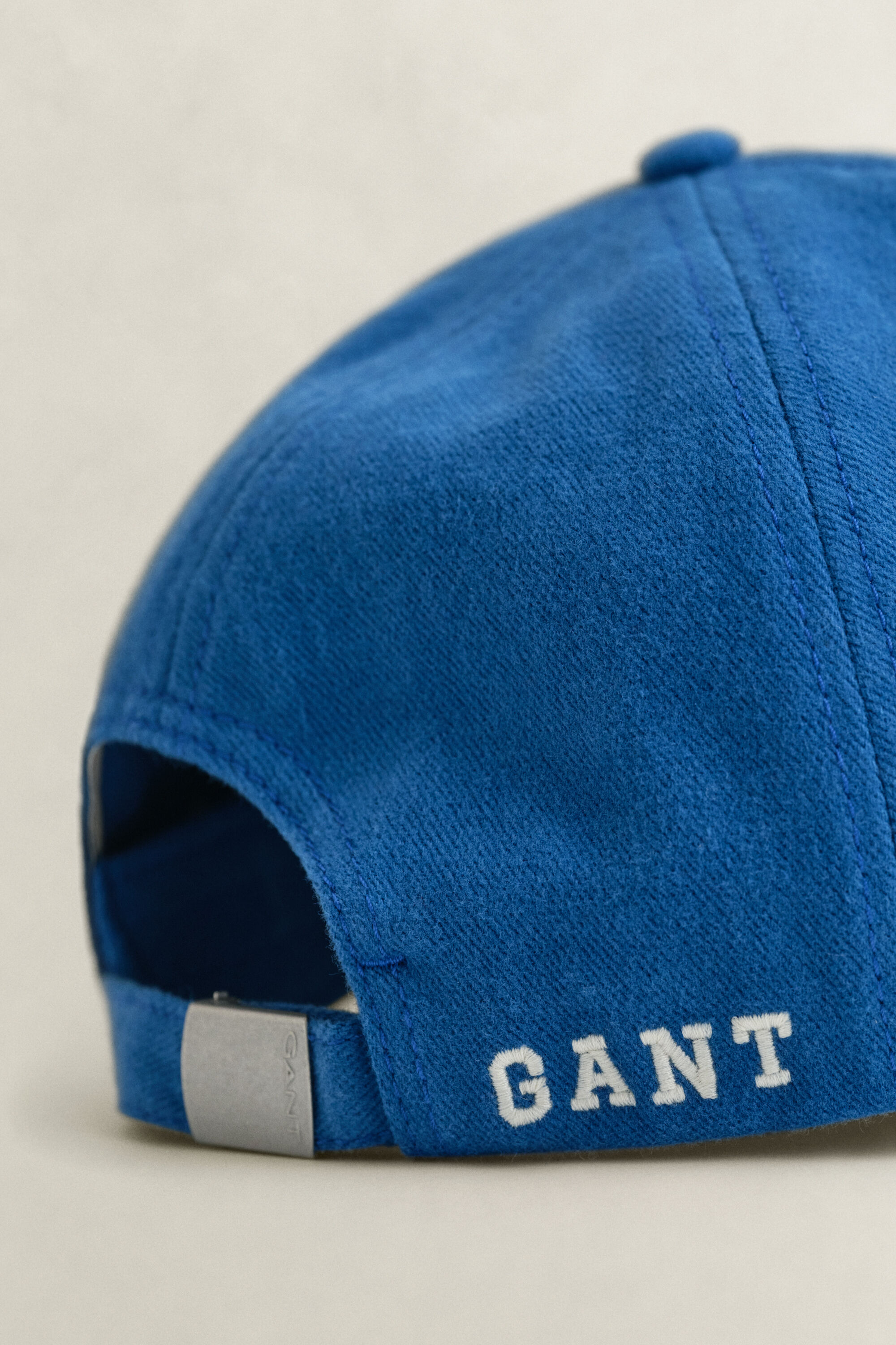 Cap i molskind med G-mærke