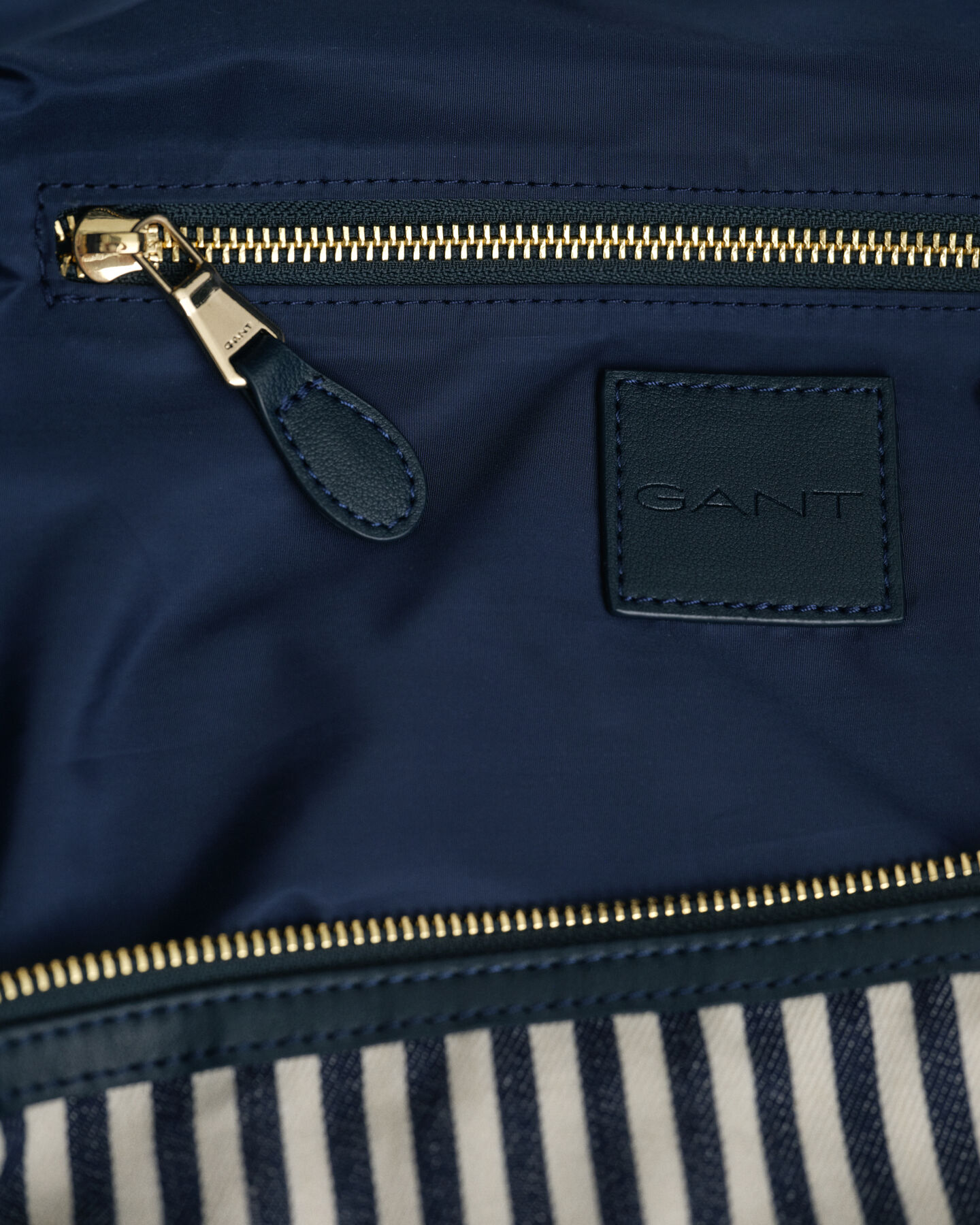 Hickory-stribet rejsetaske