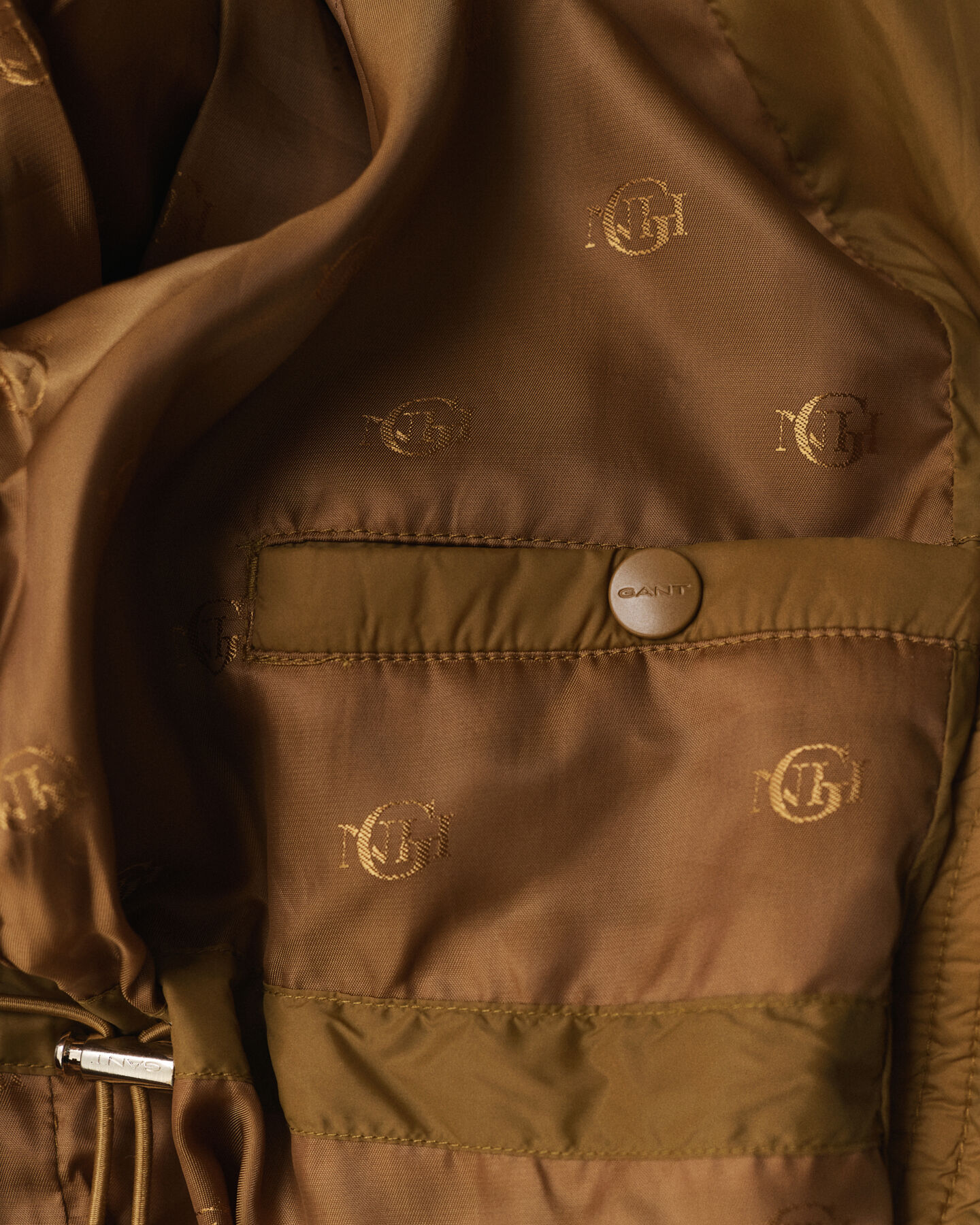 Dunjakke i mellemlængde