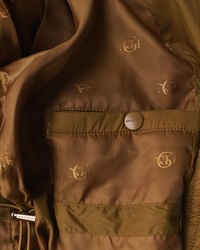 Dunjakke i mellemlængde