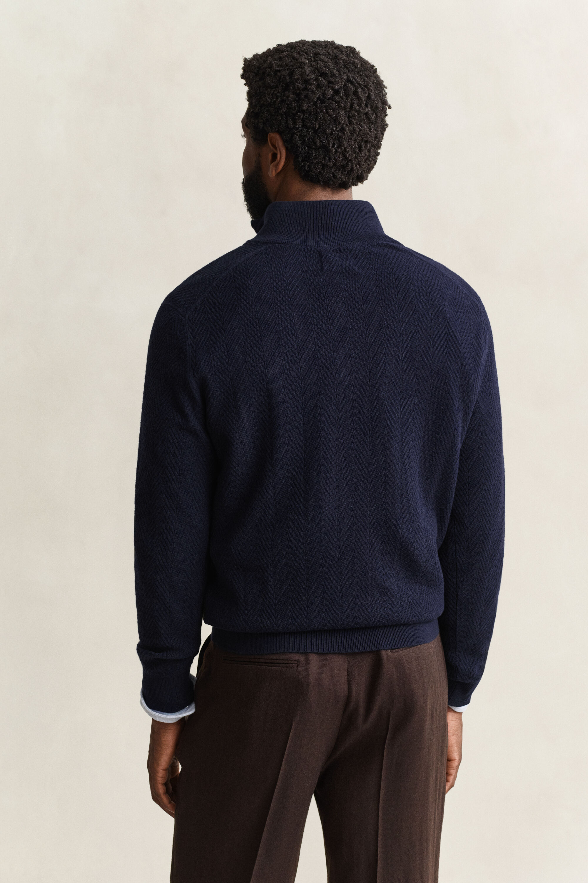 Sildebensmønstret sweater med halv lynlås