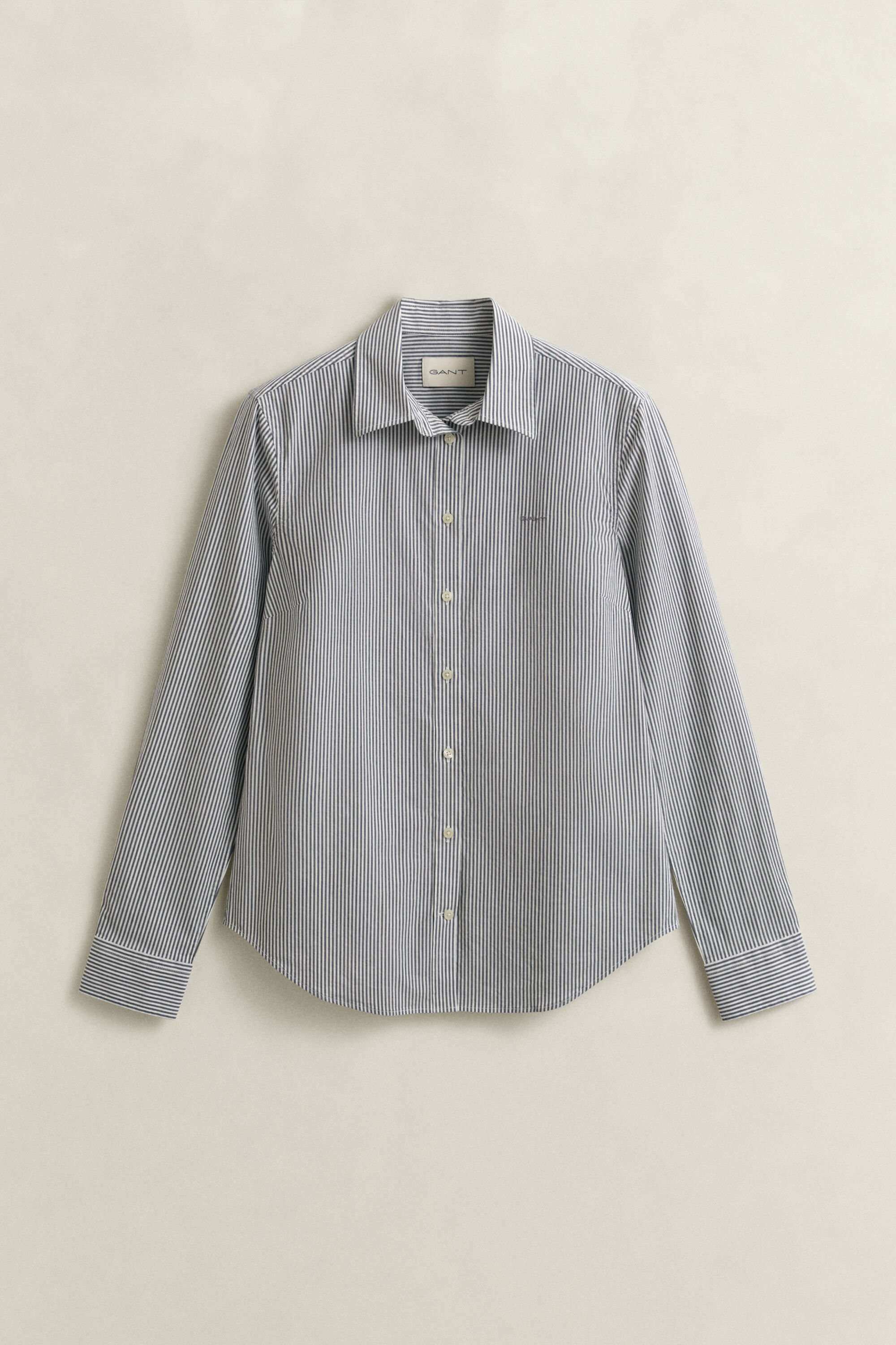 Slim fit poplin skjorte med striber