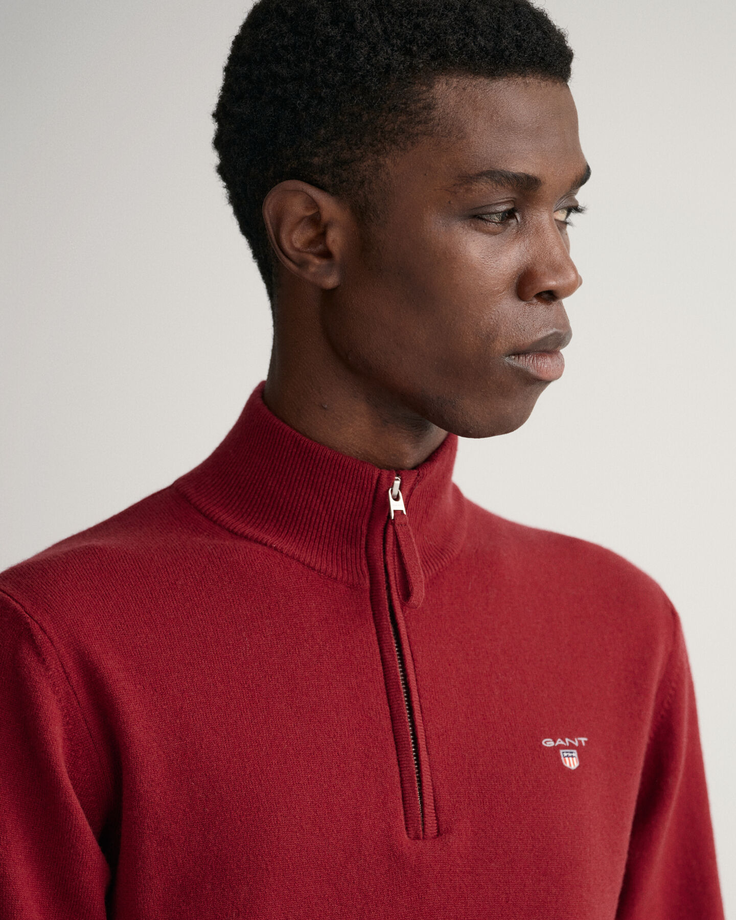 Sweater af ekstra fin lammeuld med halv lynlås