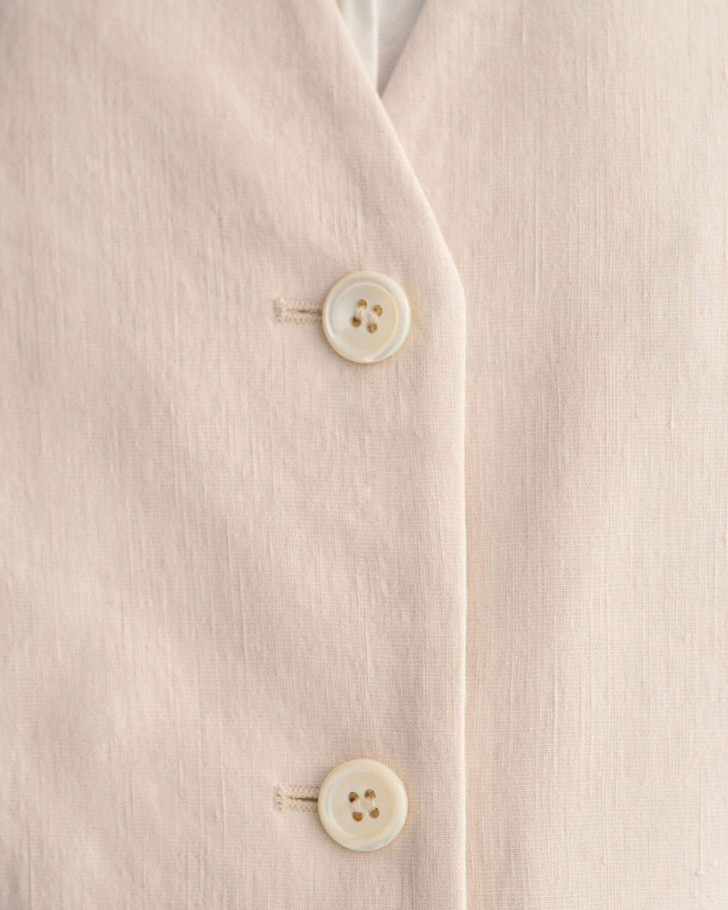 Regular fit vest af hør med stræk