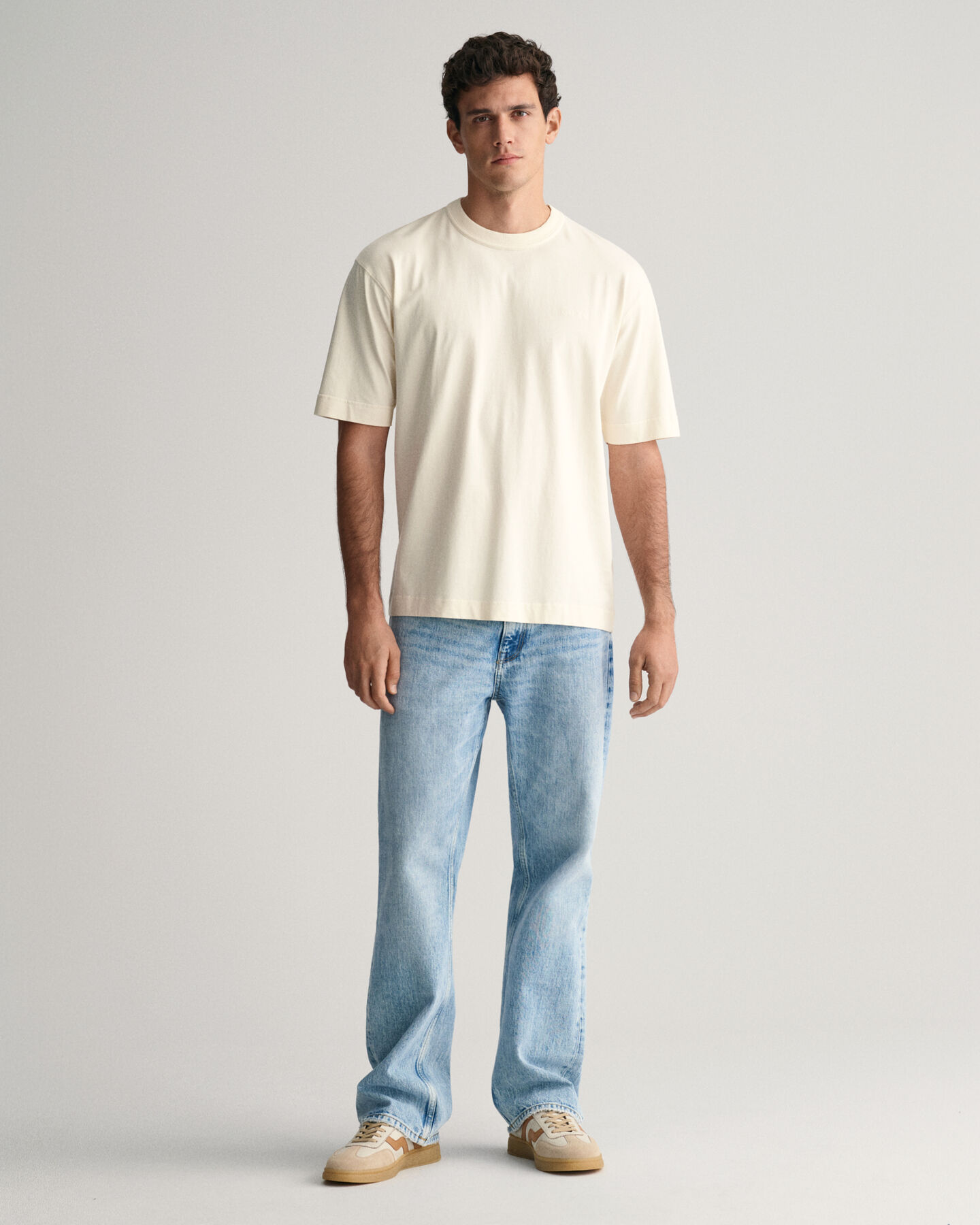 Loose fit jeans med brede ben