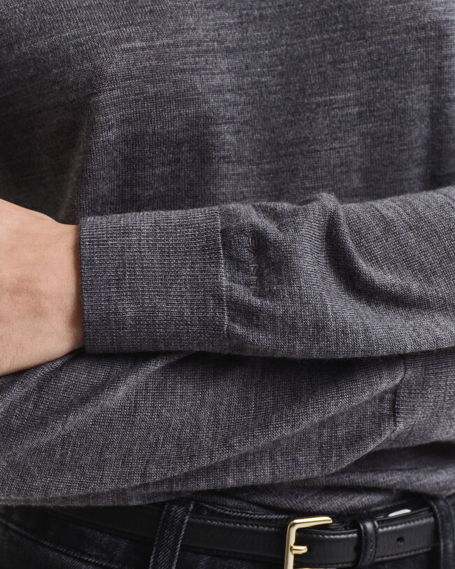 Rullekrave sweater af ekstra fin merinould